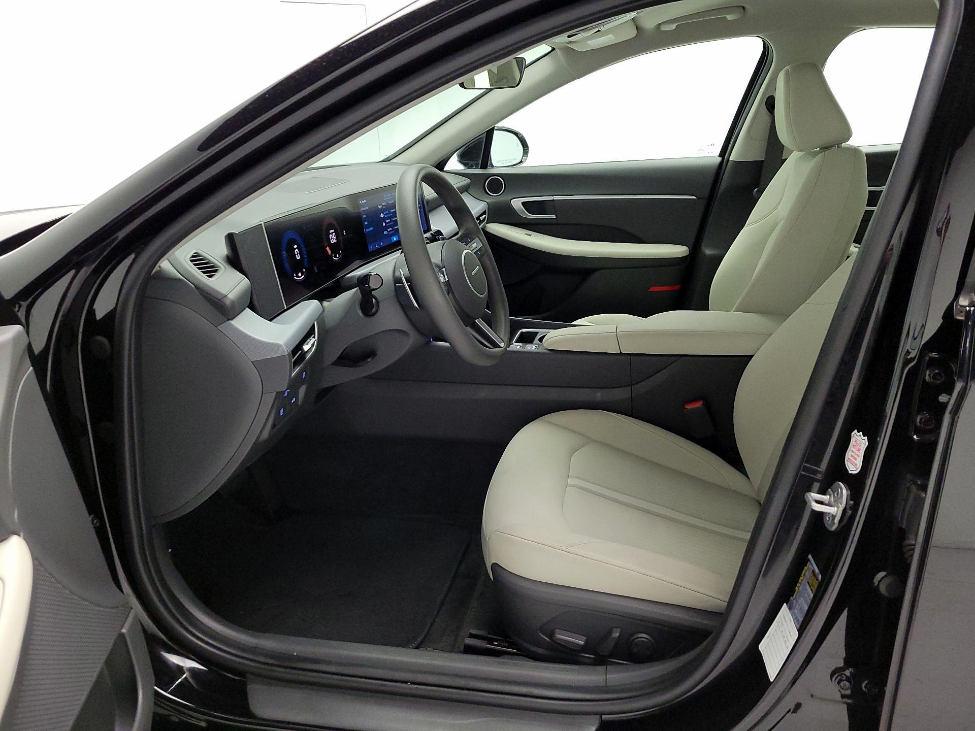 Thumbnail: 2025 Hyundai Sonata - 11