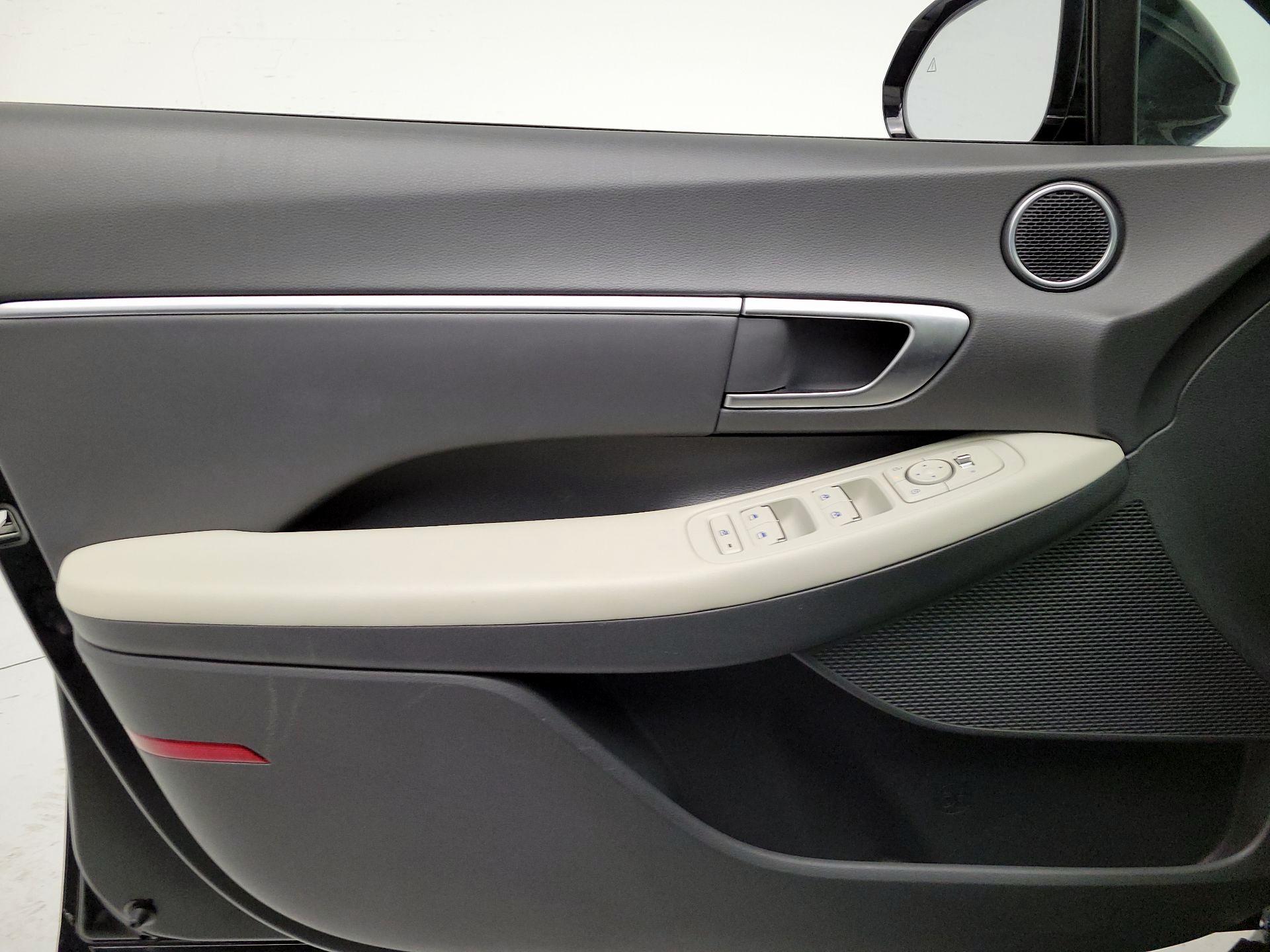 Thumbnail: 2025 Hyundai Sonata - 12