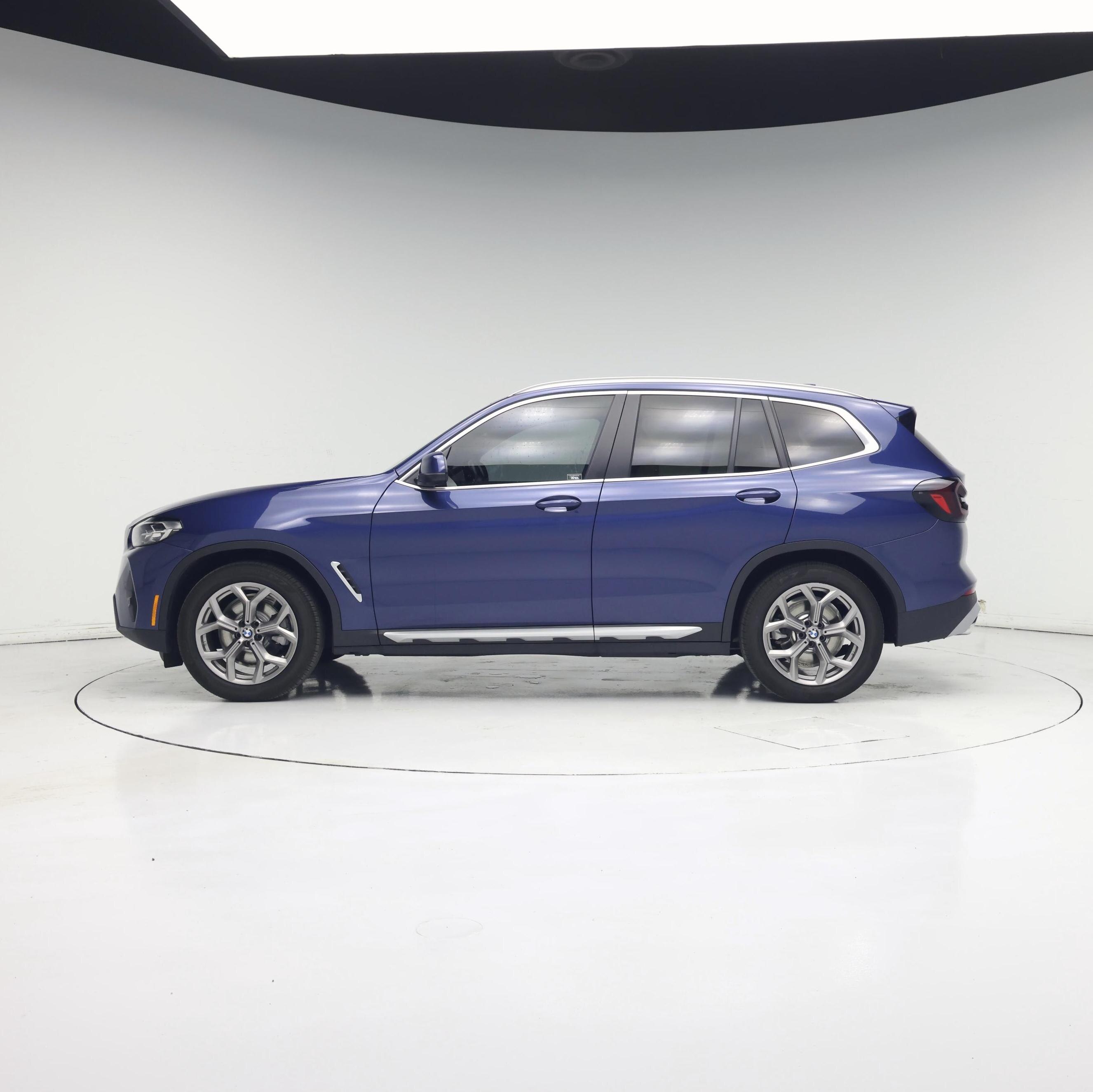 Thumbnail: 2022 BMW X3 - 3