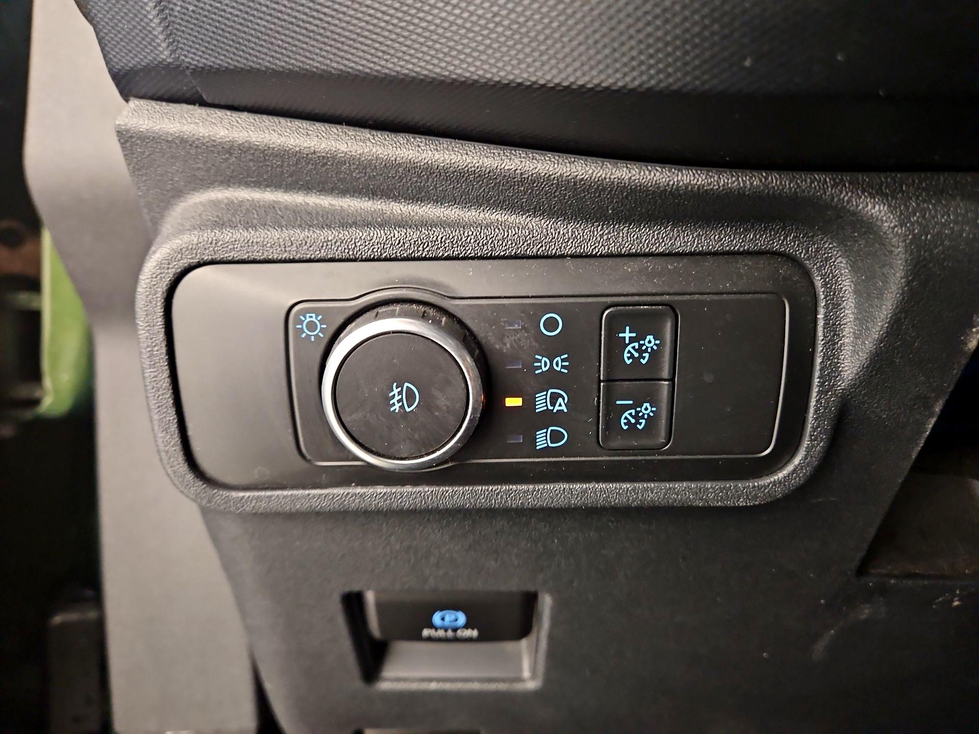 Thumbnail: 2022 Ford Bronco - 13