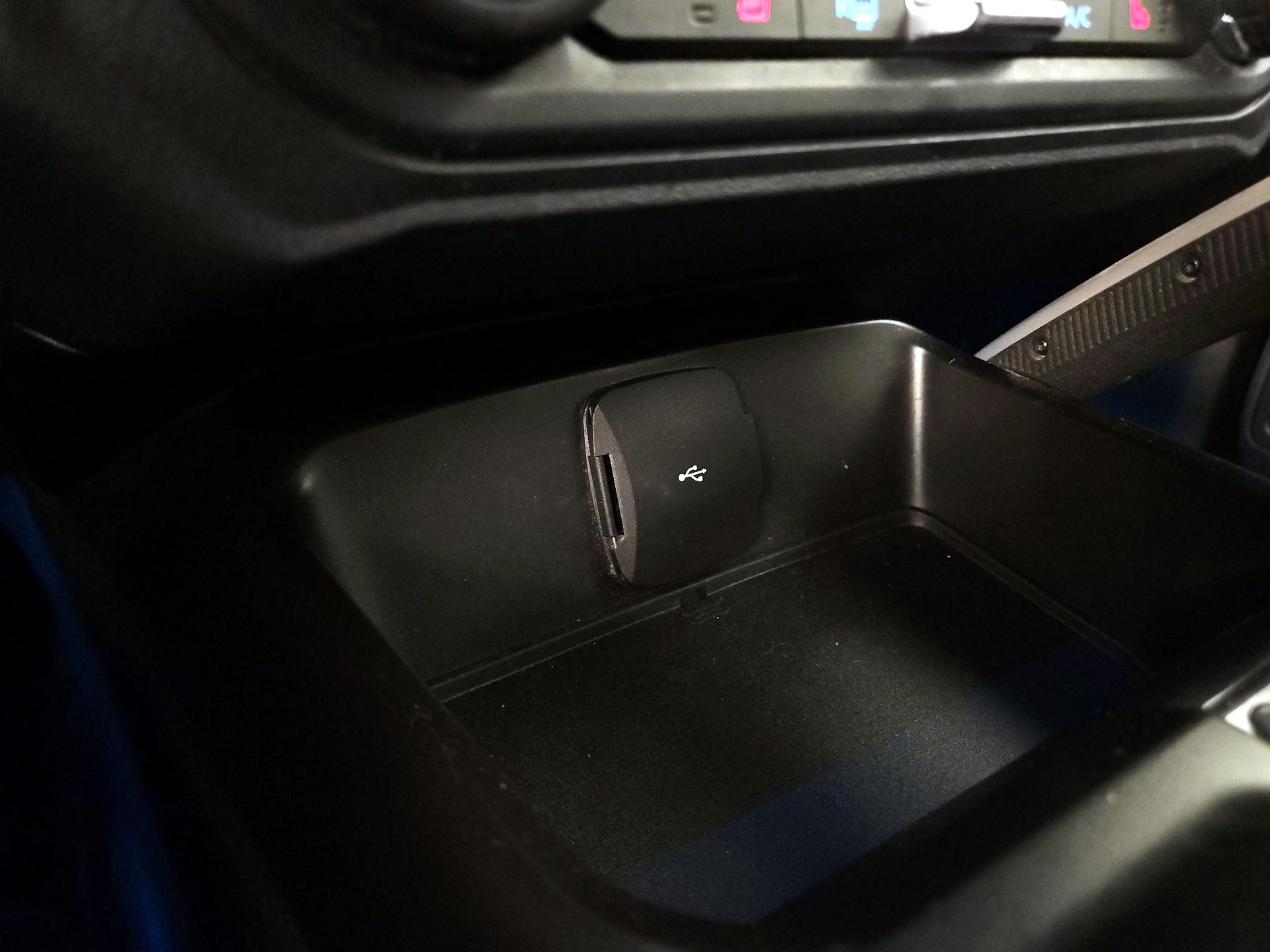 Thumbnail: 2022 Ford Bronco - 19