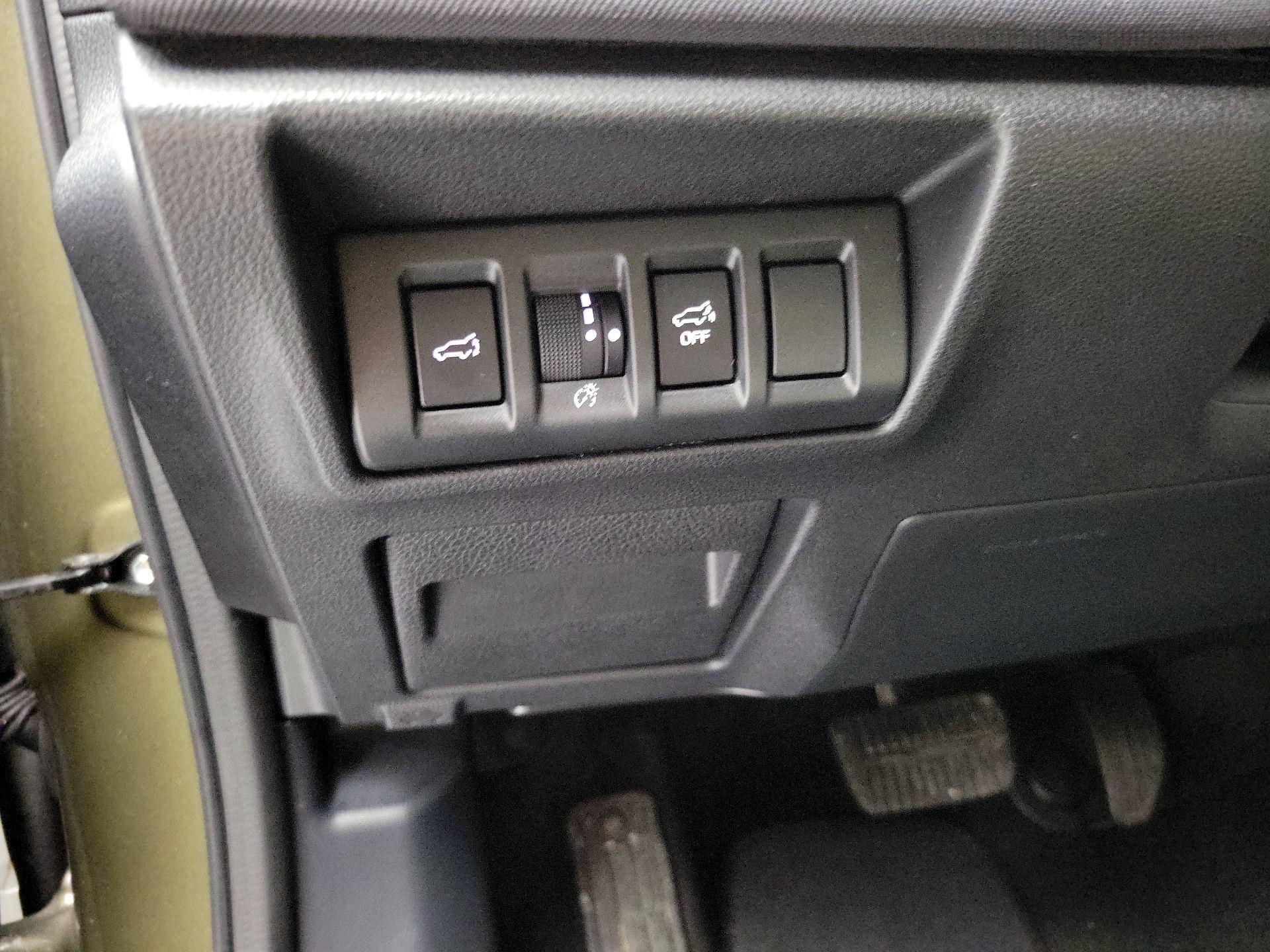 Thumbnail: 2022 Subaru Outback - 13