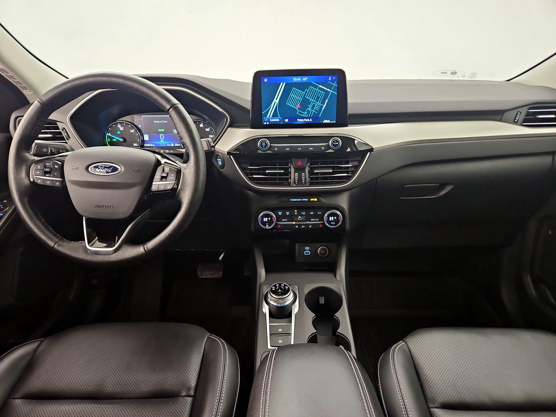 Thumbnail: 2021 Ford Escape - 9