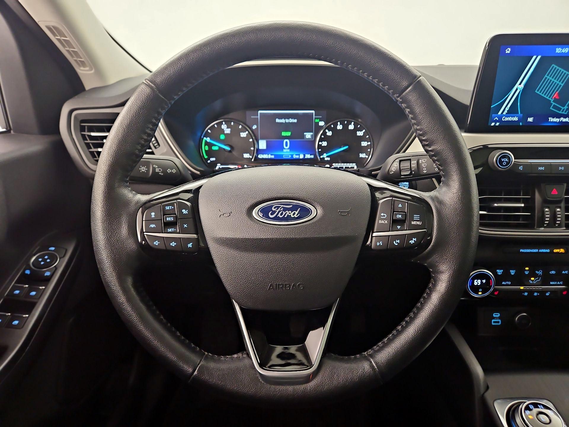 Thumbnail: 2021 Ford Escape - 10