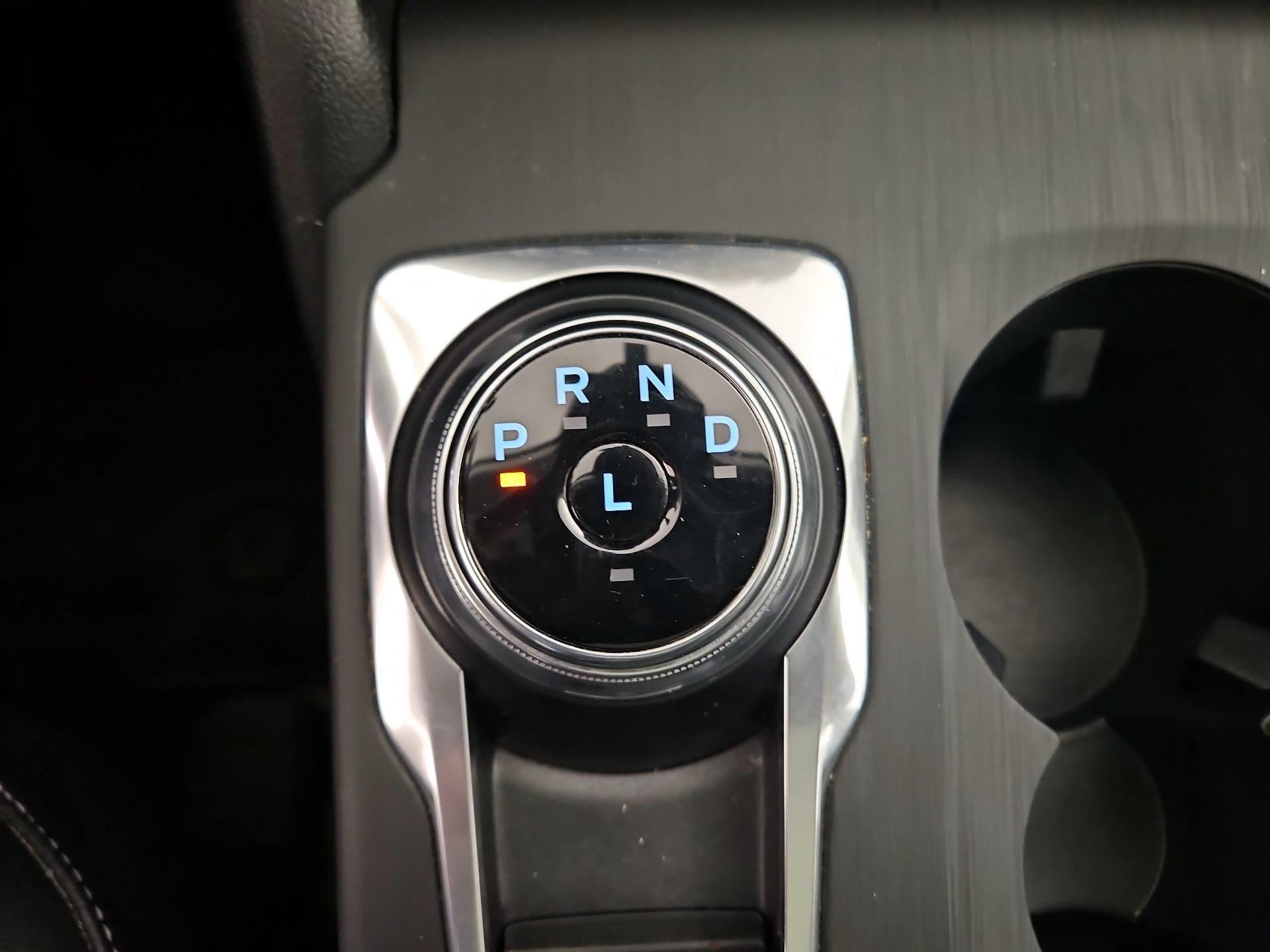 Thumbnail: 2021 Ford Escape - 18