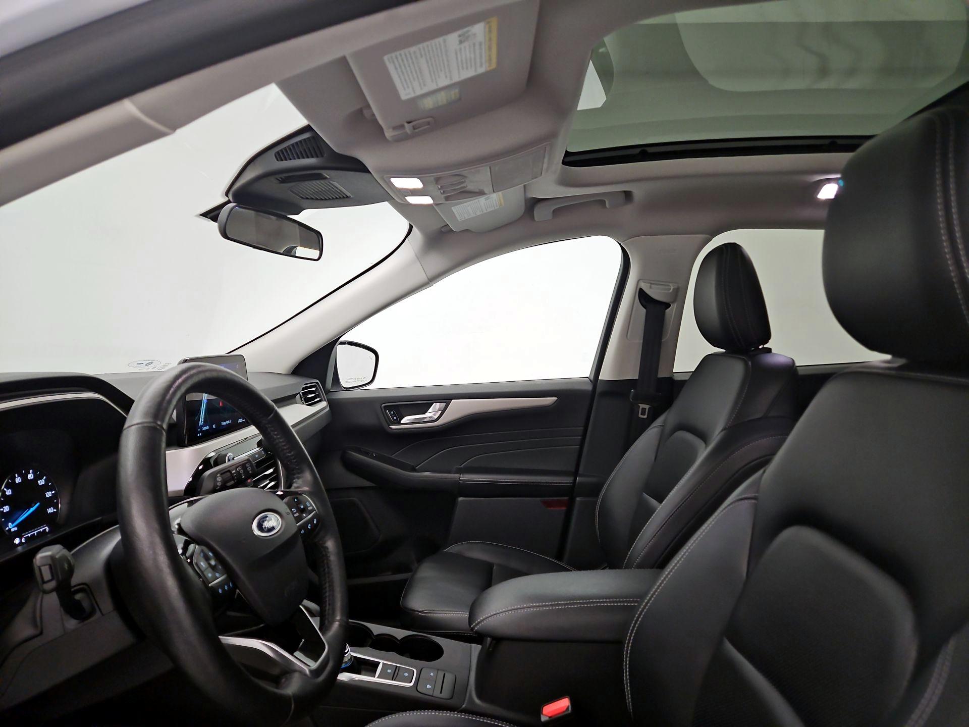 Thumbnail: 2021 Ford Escape - 20