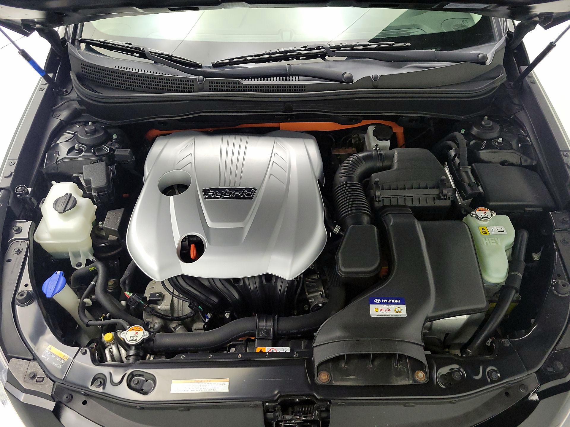 Thumbnail: 2015 Hyundai Sonata - 17