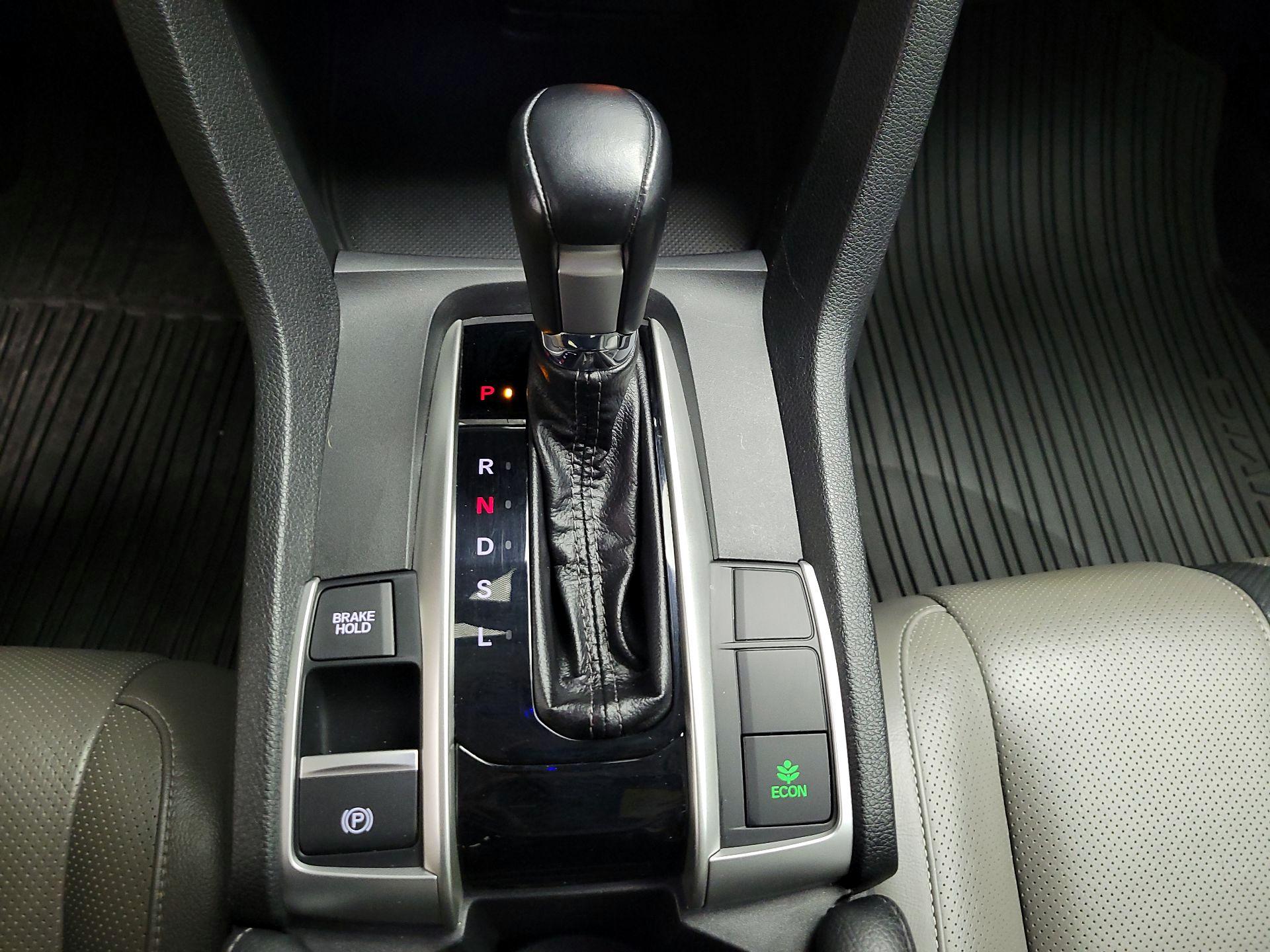 Thumbnail: 2016 Honda Civic - 17