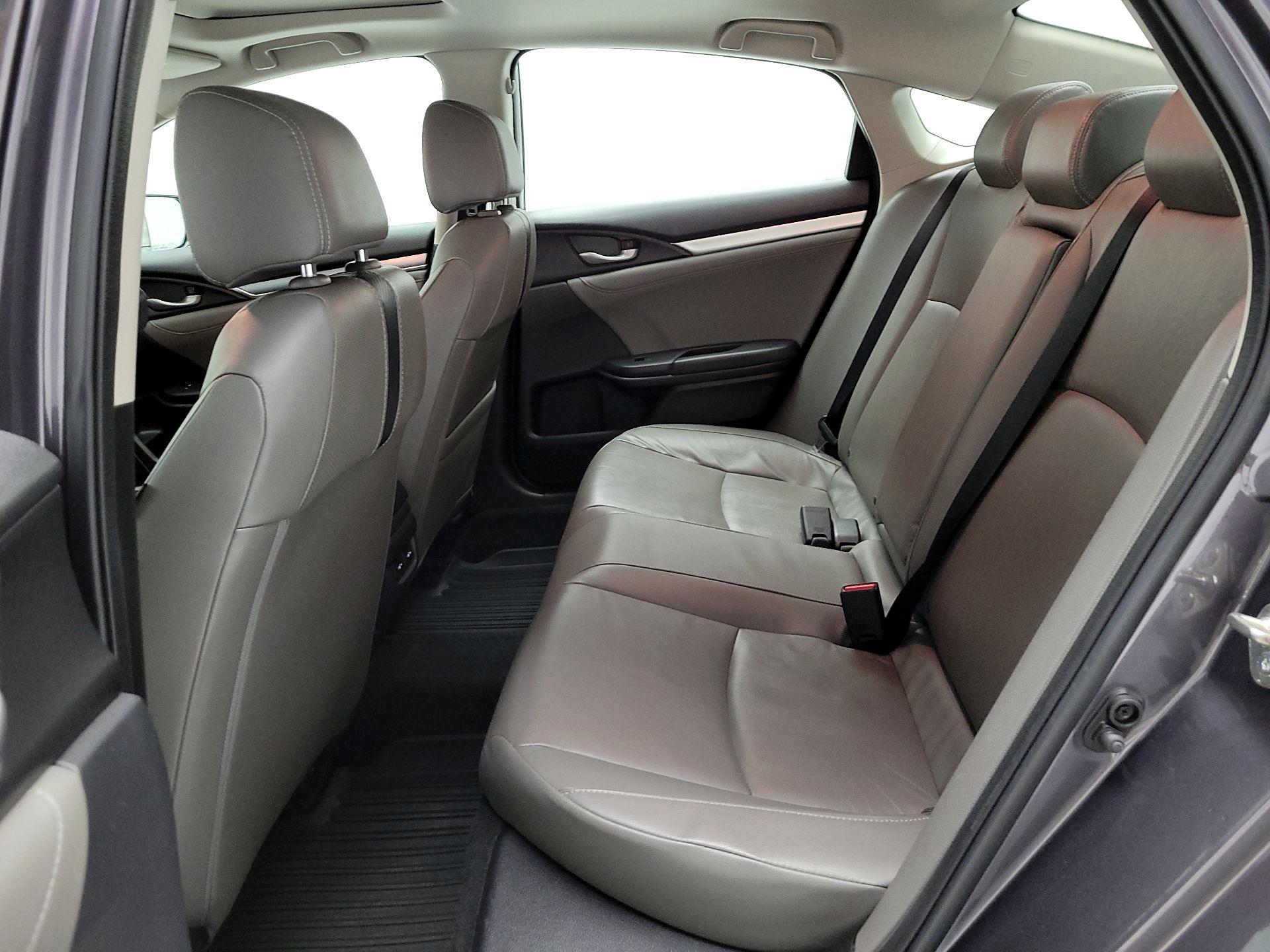 Thumbnail: 2016 Honda Civic - 19