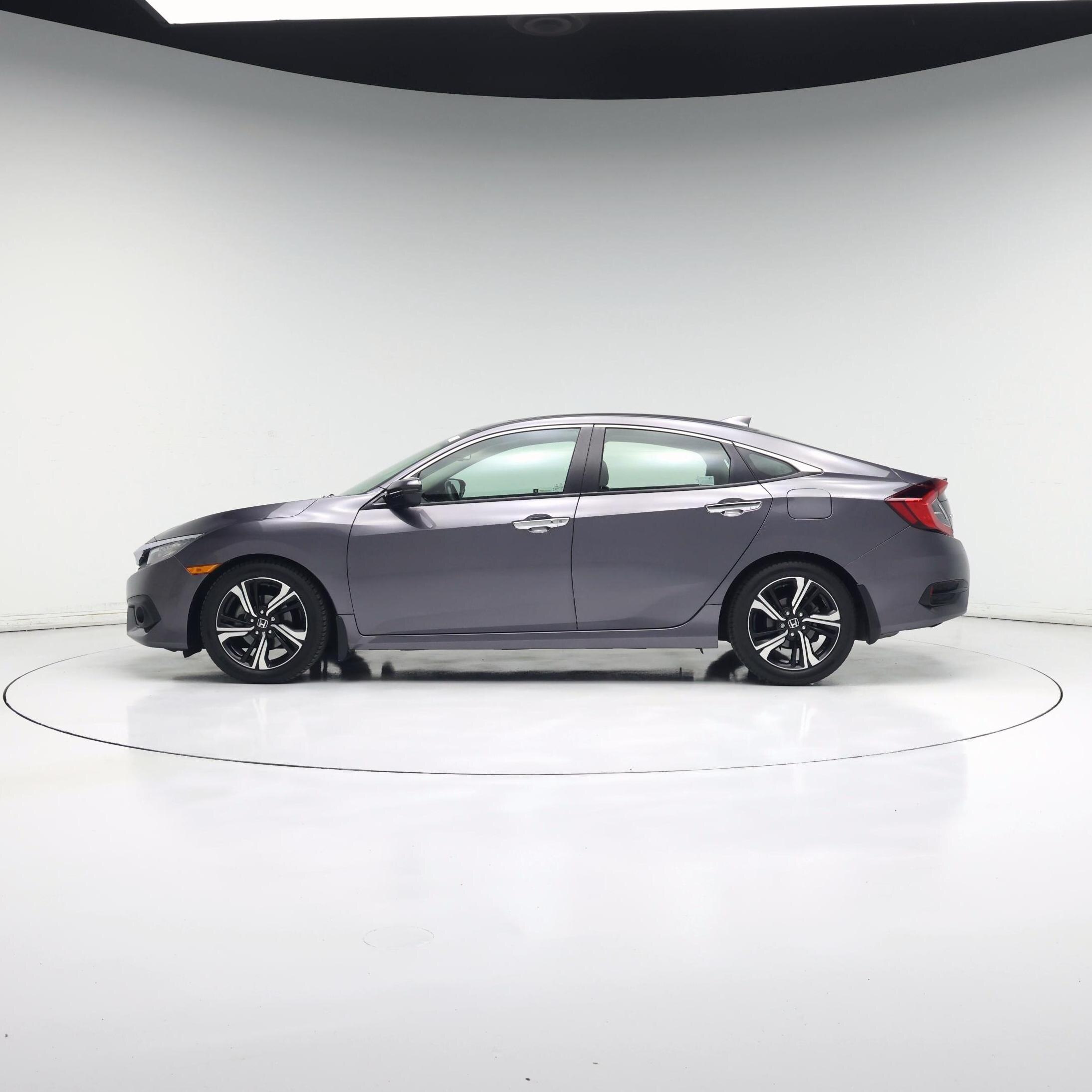 Thumbnail: 2016 Honda Civic - 3