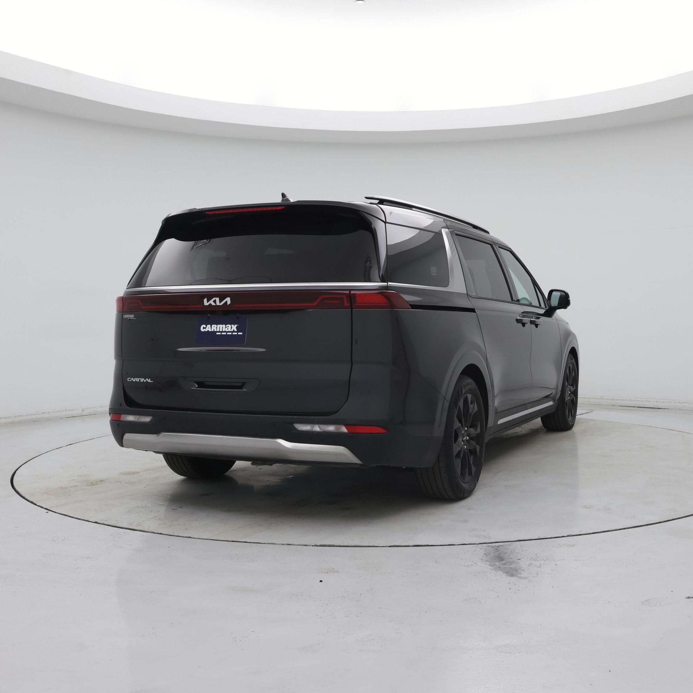 Thumbnail: 2024 Kia Carnival - 8