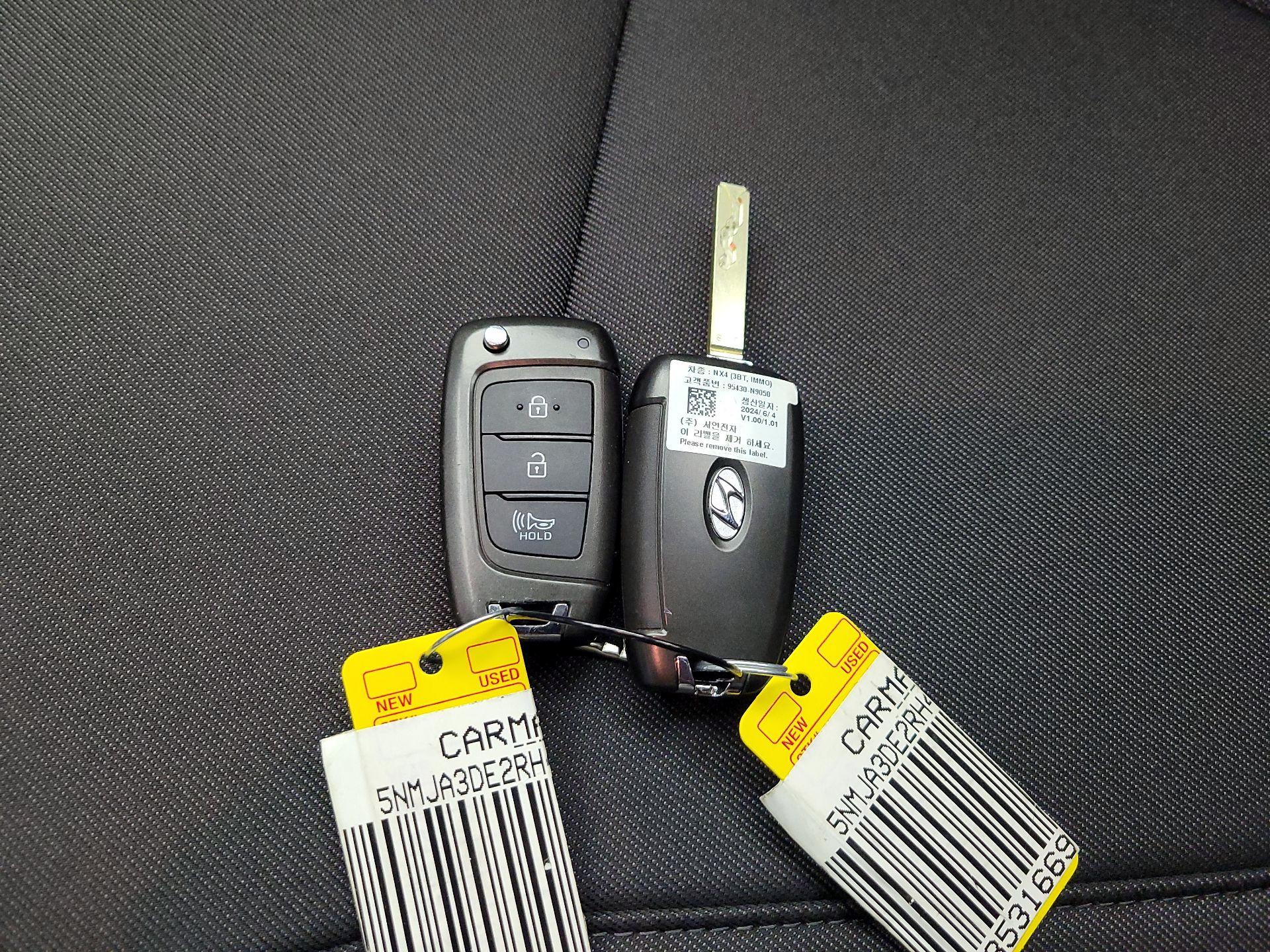 Thumbnail: 2024 Hyundai Tucson - 18