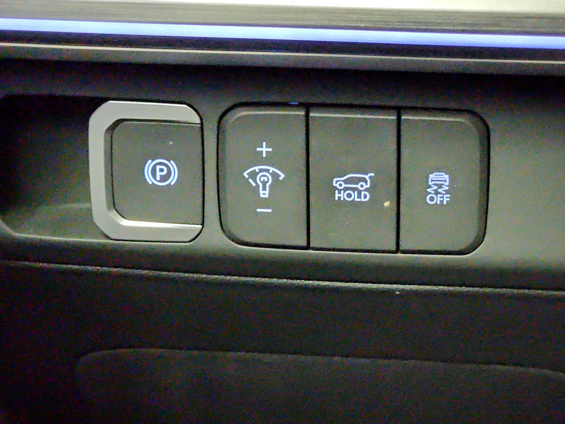 Thumbnail: 2024 Hyundai Santa Fe - 13