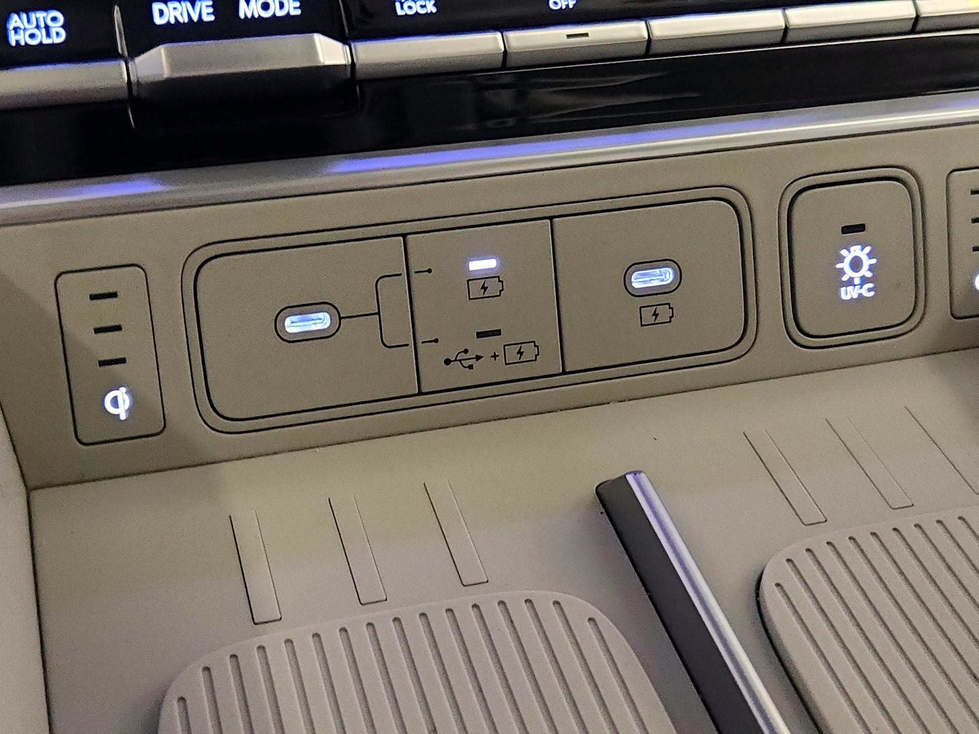 Thumbnail: 2024 Hyundai Santa Fe - 19