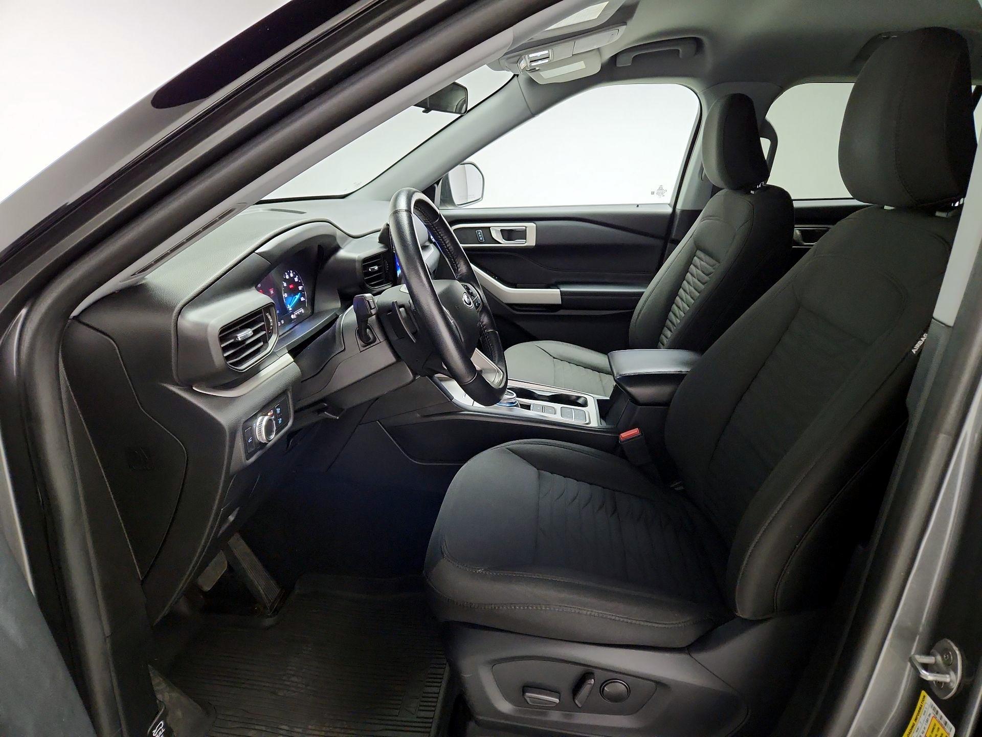 Thumbnail: 2021 Ford Explorer - 11