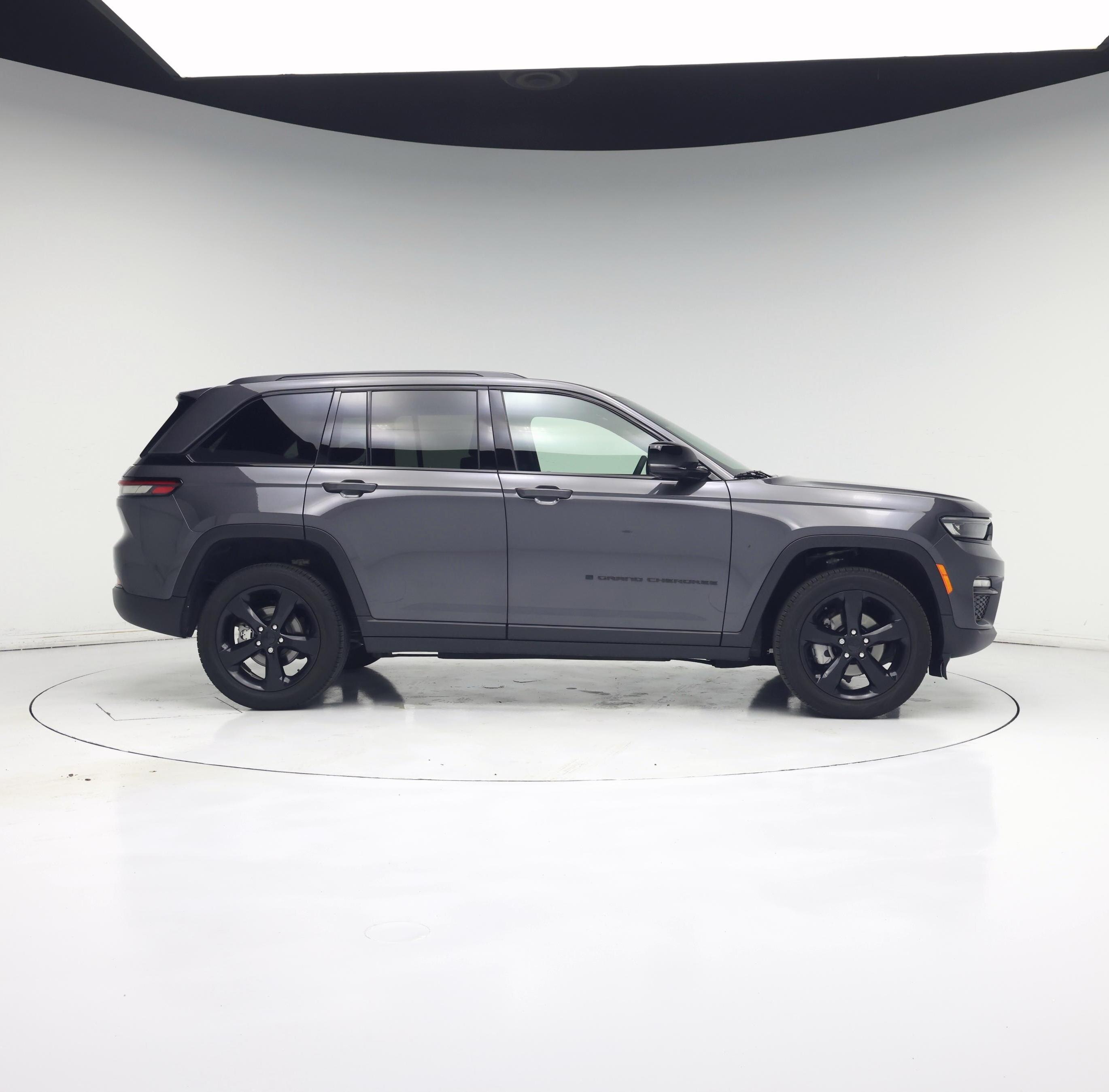 Thumbnail: 2025 Jeep Grand Cherokee - 7