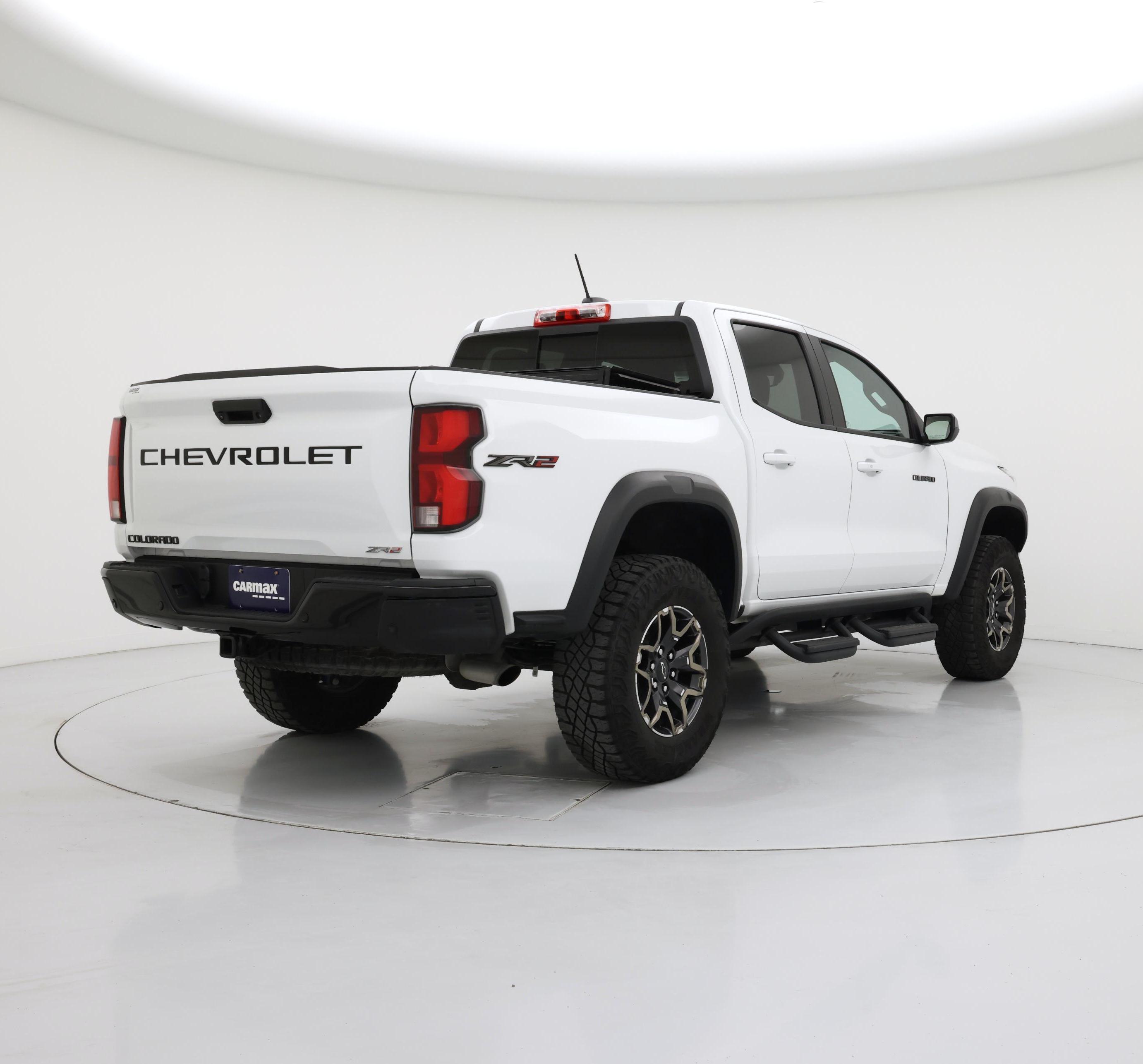 Thumbnail: 2024 Chevrolet Colorado - 8
