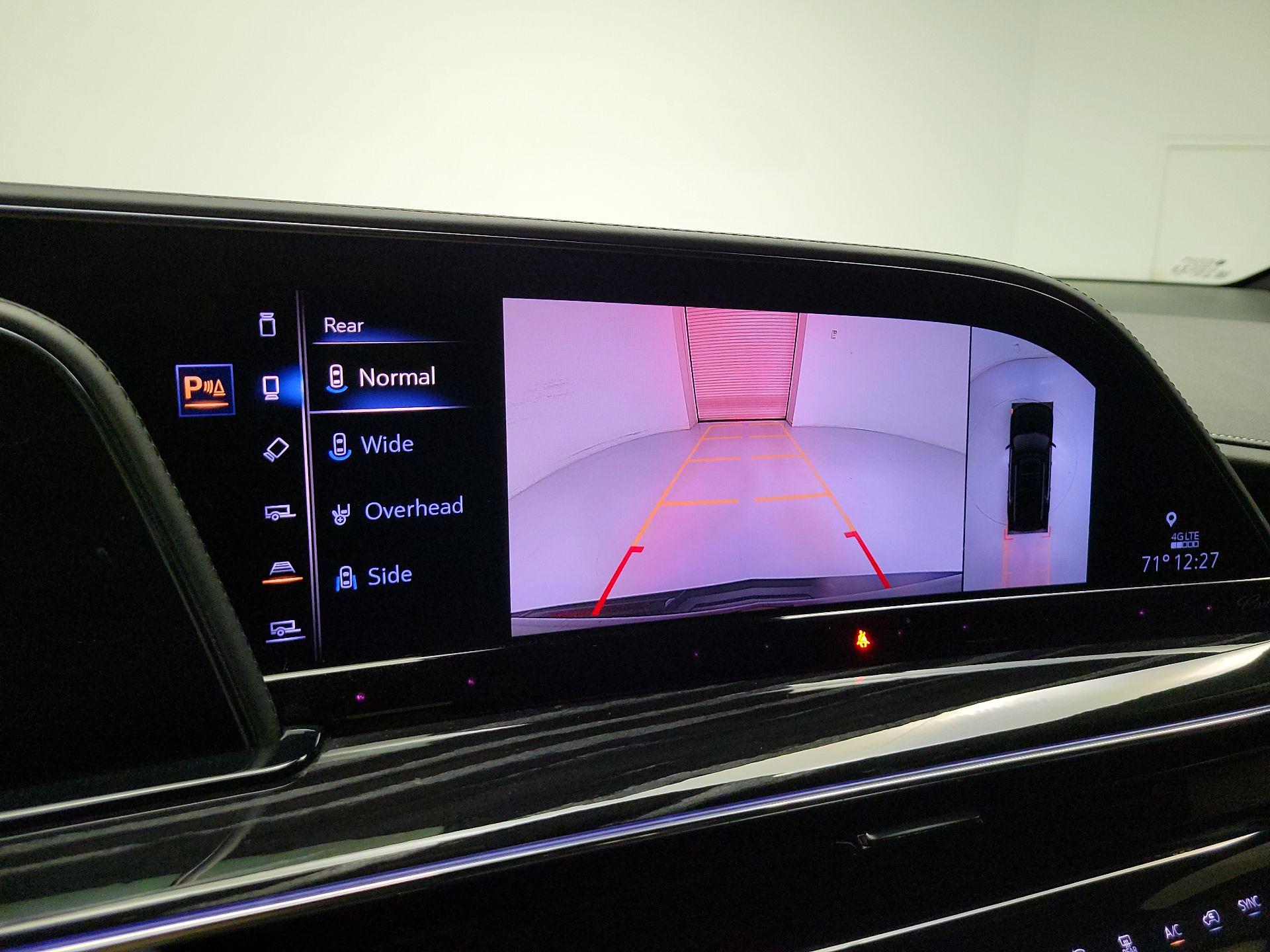 Thumbnail: 2022 Cadillac Escalade - 14