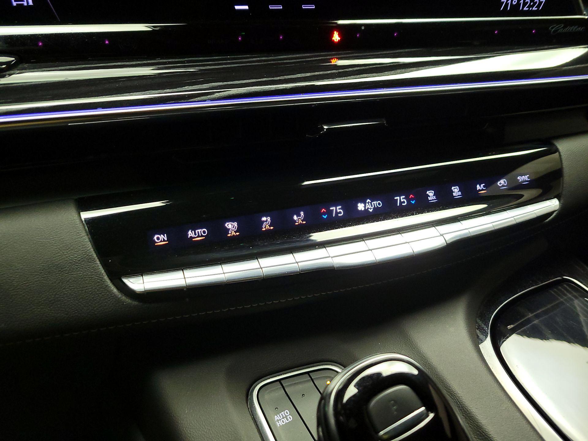 Thumbnail: 2022 Cadillac Escalade - 16