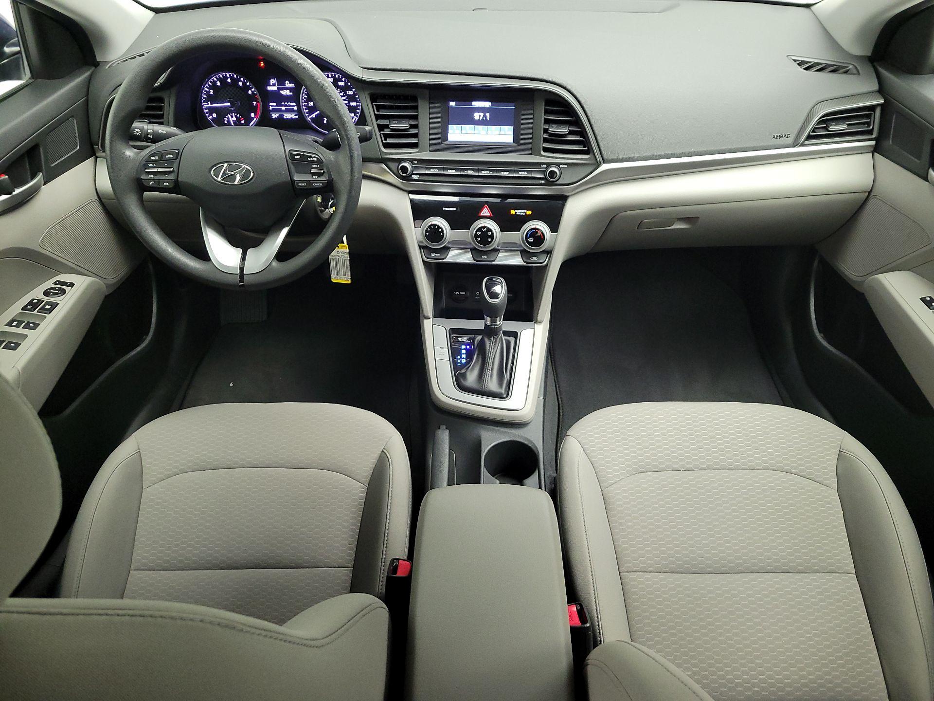 Thumbnail: 2019 Hyundai Elantra - 9