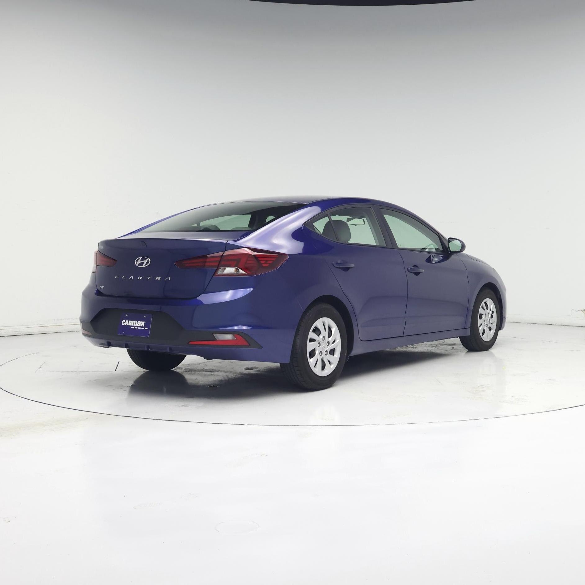 Thumbnail: 2019 Hyundai Elantra - 8