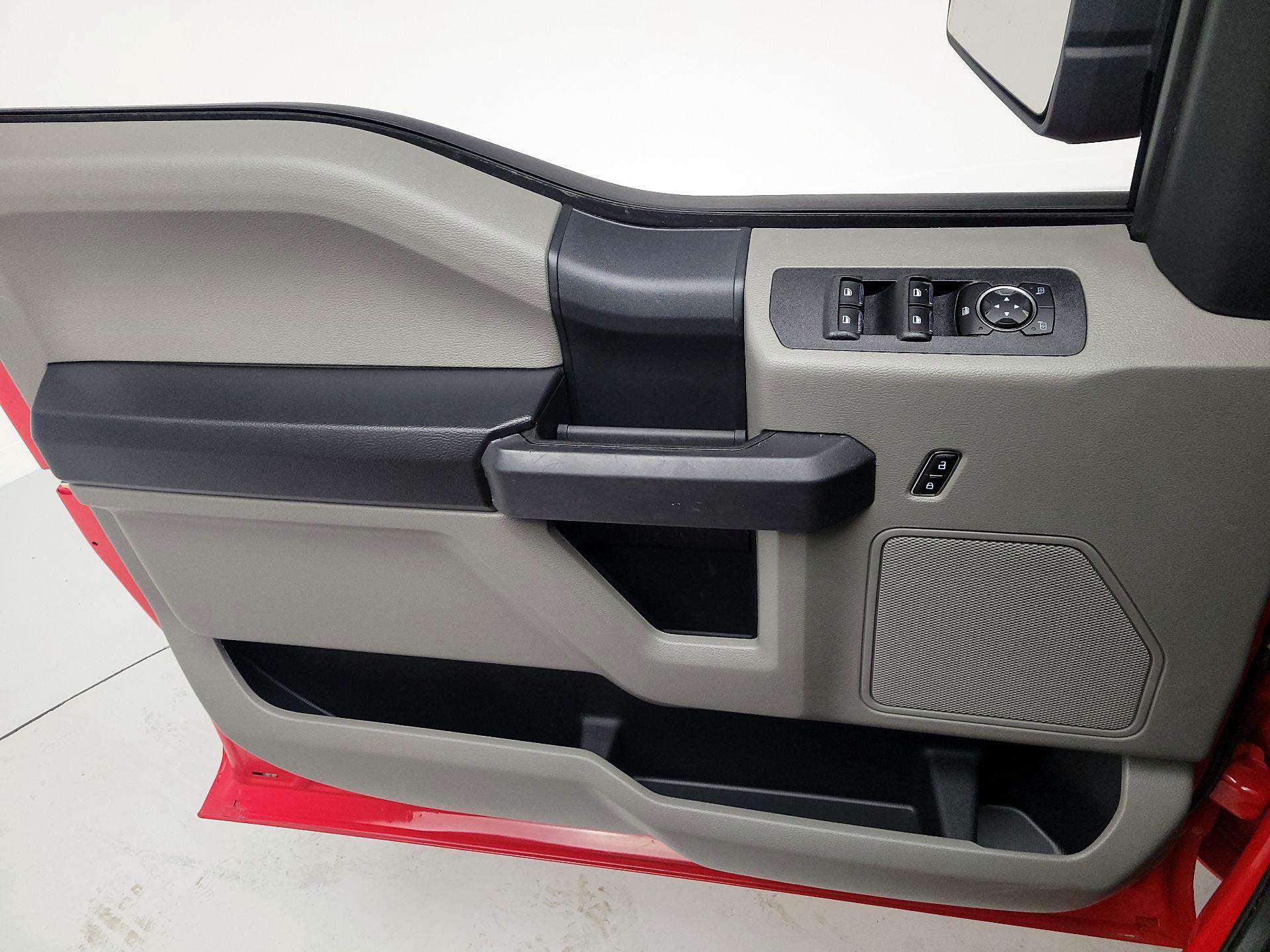 Thumbnail: 2019 Ford F-150 - 12