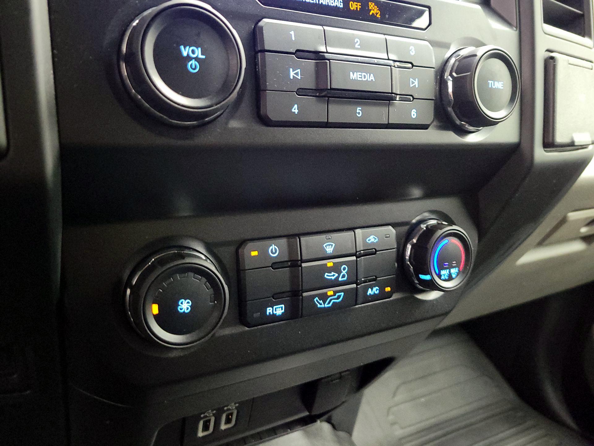 Thumbnail: 2019 Ford F-150 - 16