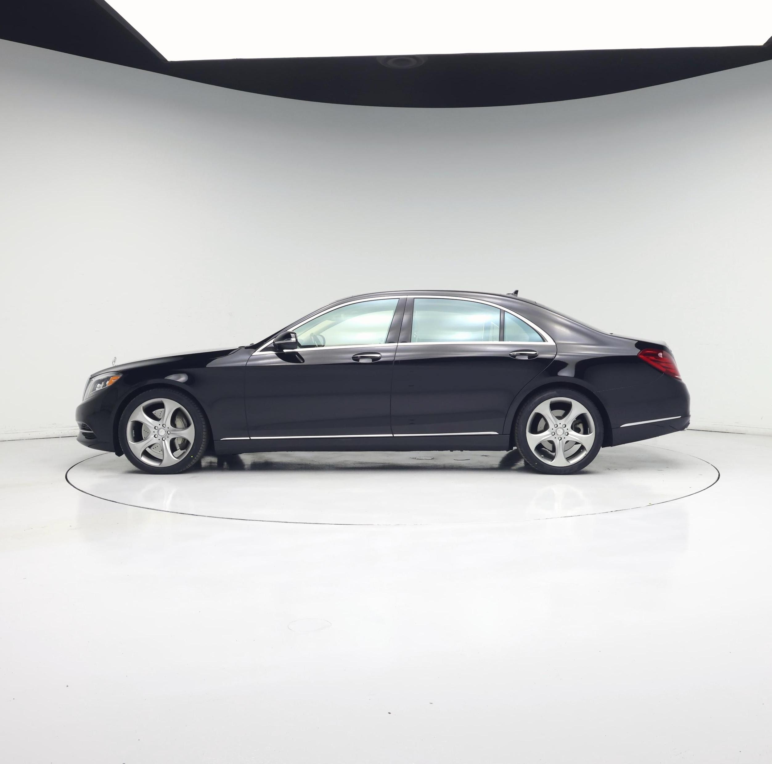 Thumbnail: 2015 Mercedes-Benz S-Class - 3