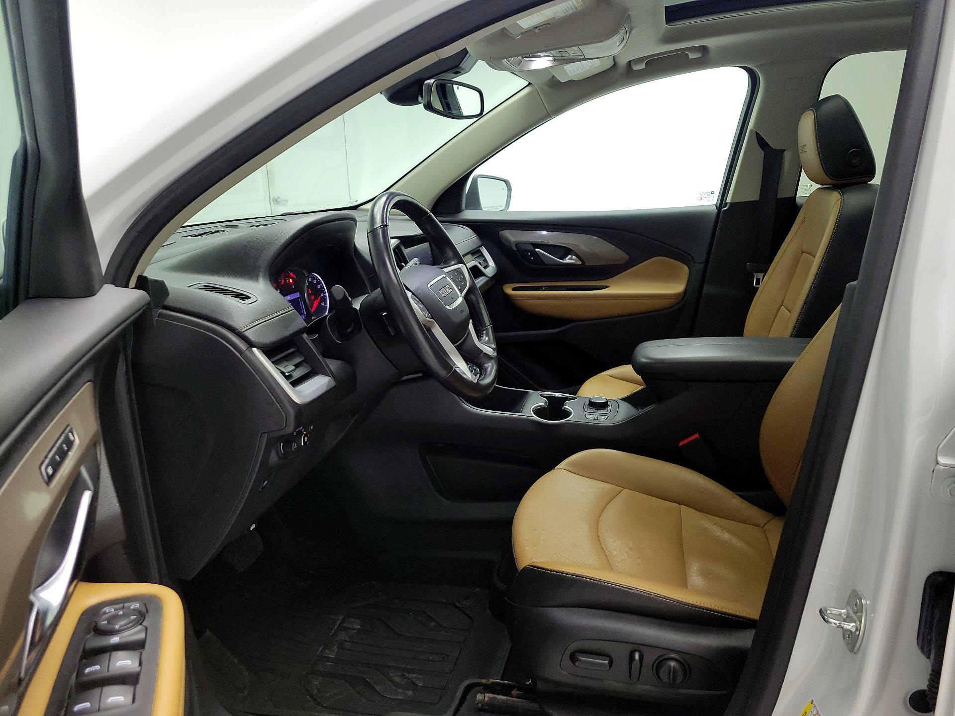 Thumbnail: 2020 GMC Terrain - 11