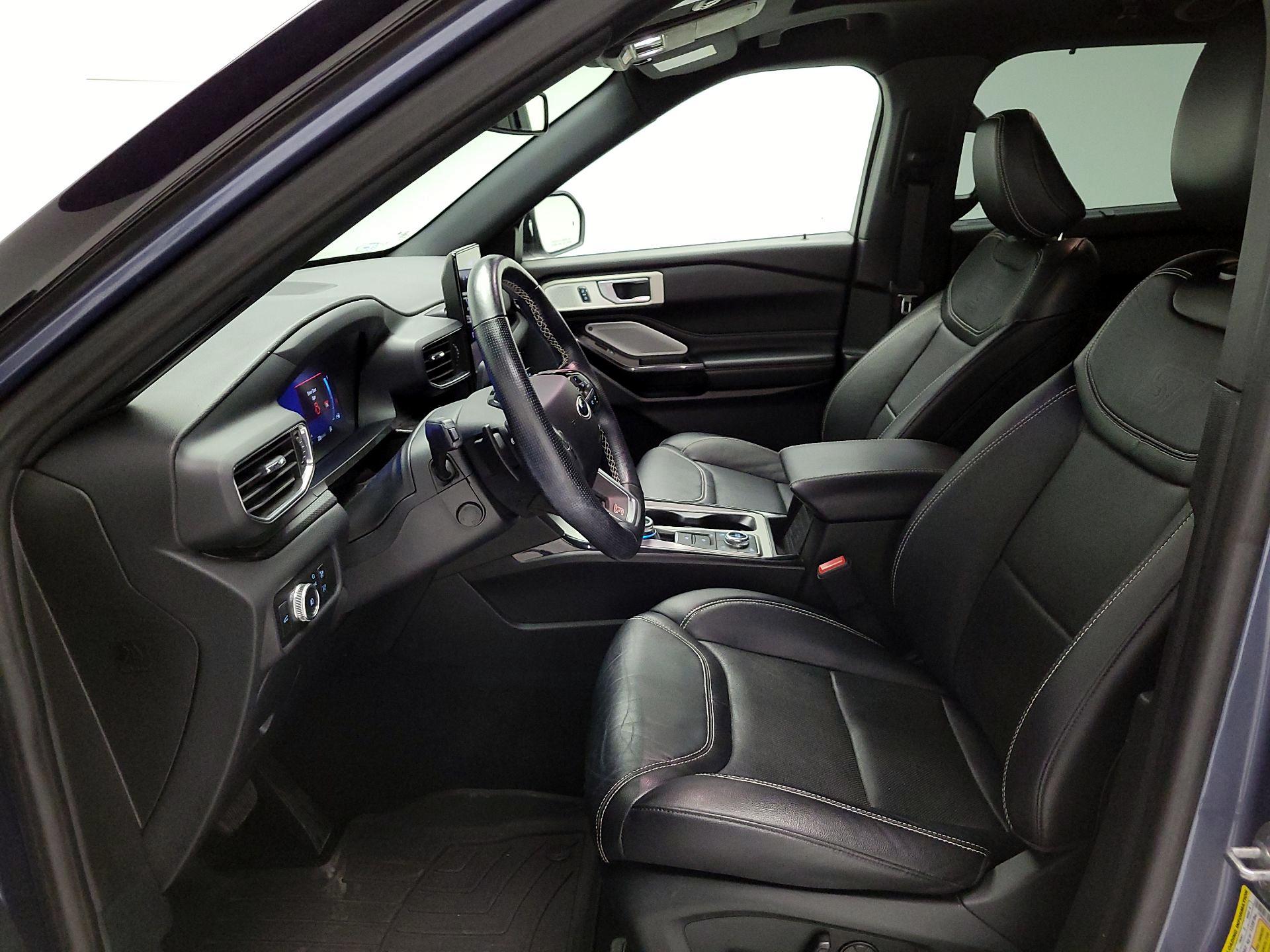 Thumbnail: 2021 Ford Explorer - 11