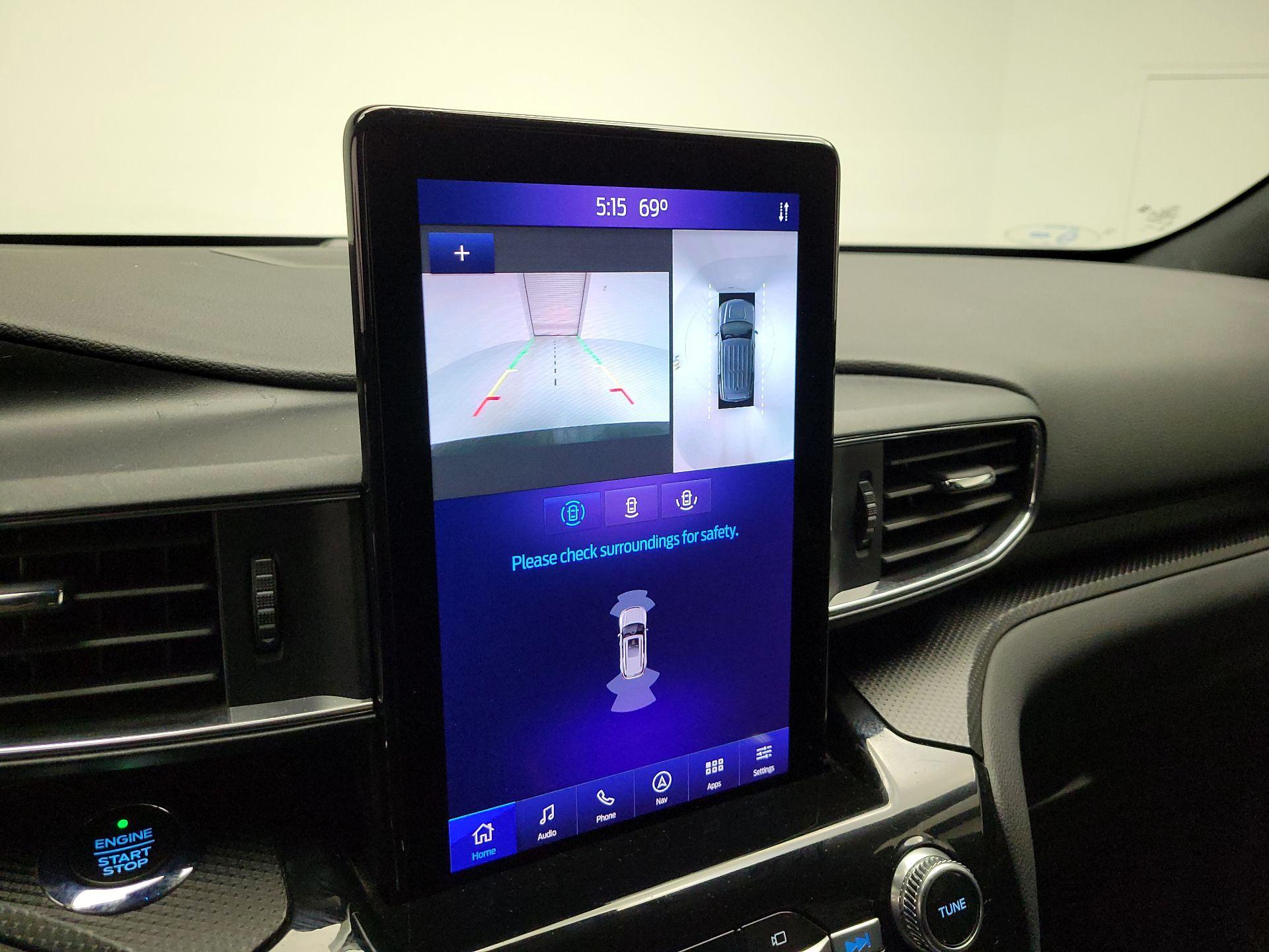 Thumbnail: 2021 Ford Explorer - 15