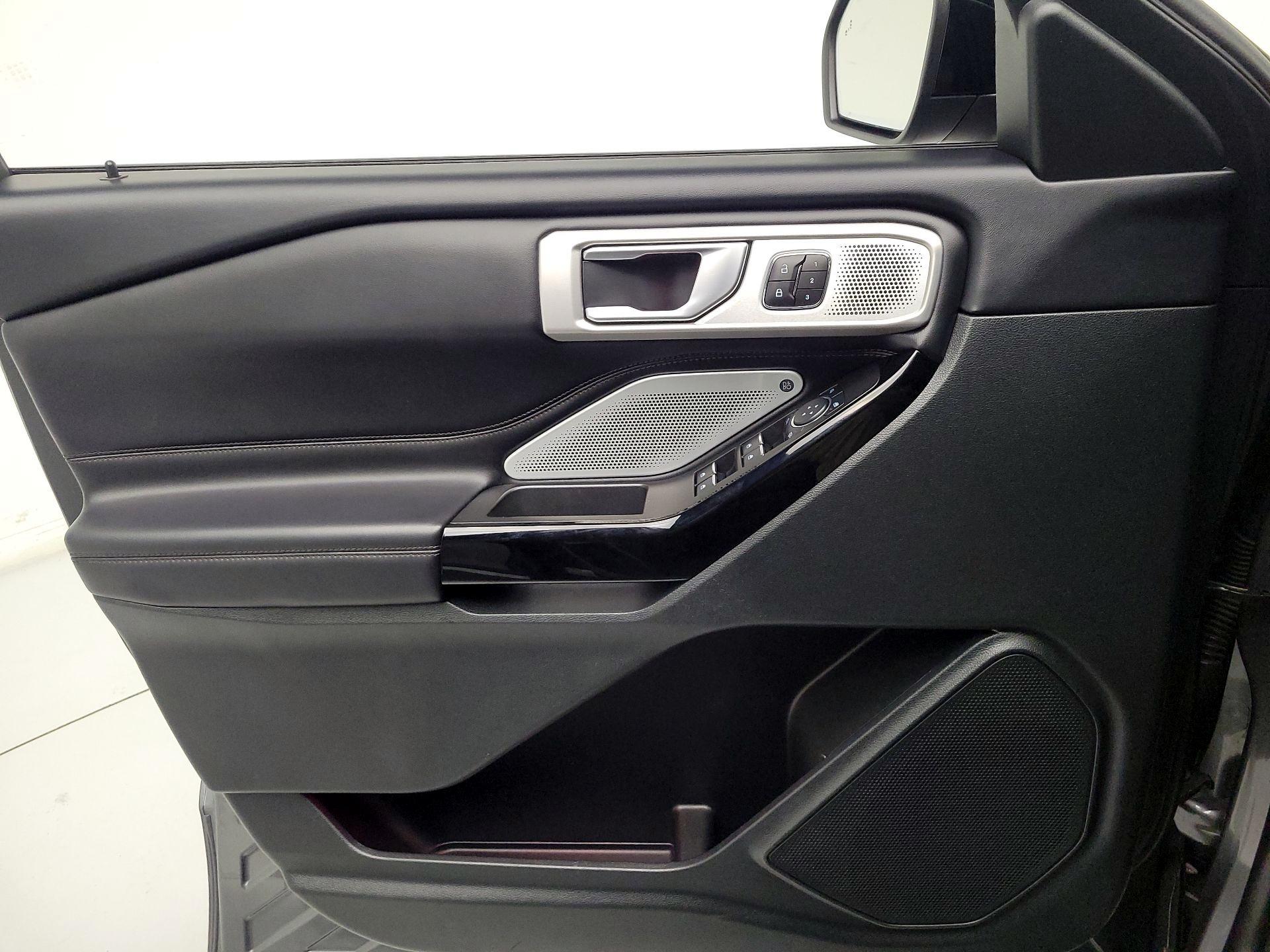 Thumbnail: 2023 Ford Explorer - 12