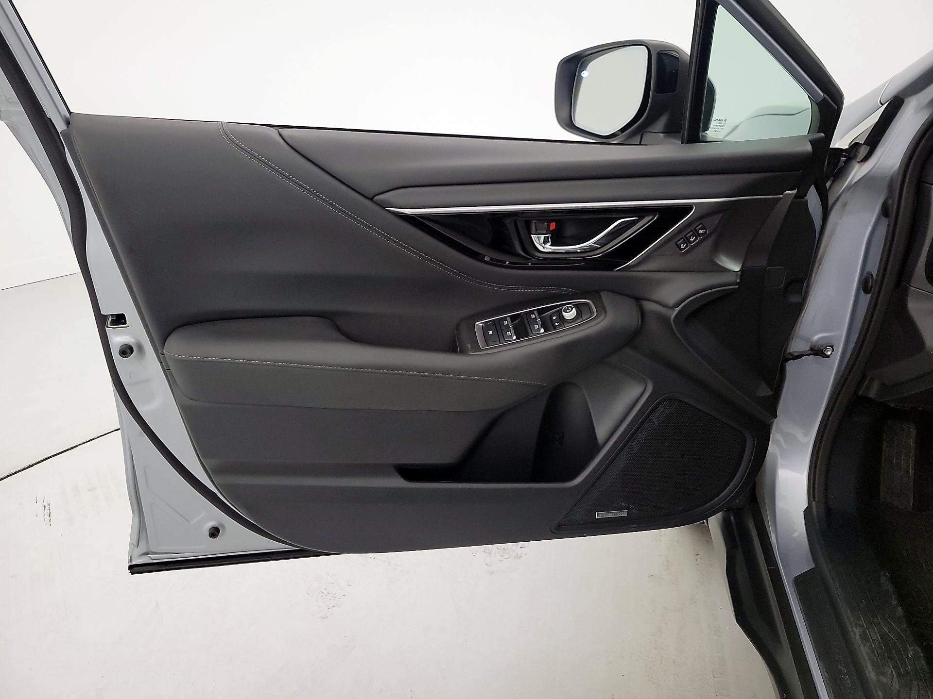 Thumbnail: 2022 Subaru Outback - 12