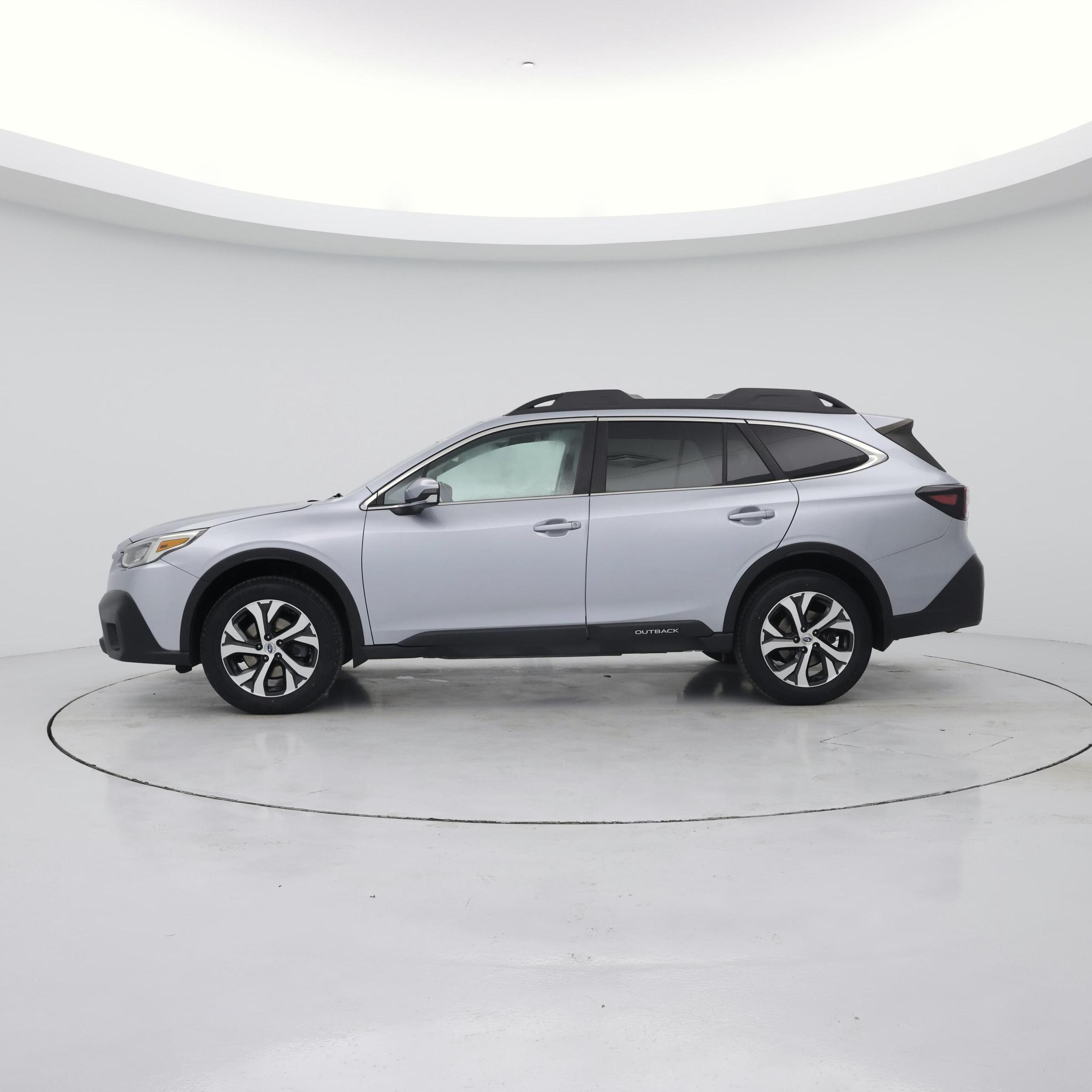 Thumbnail: 2022 Subaru Outback - 3