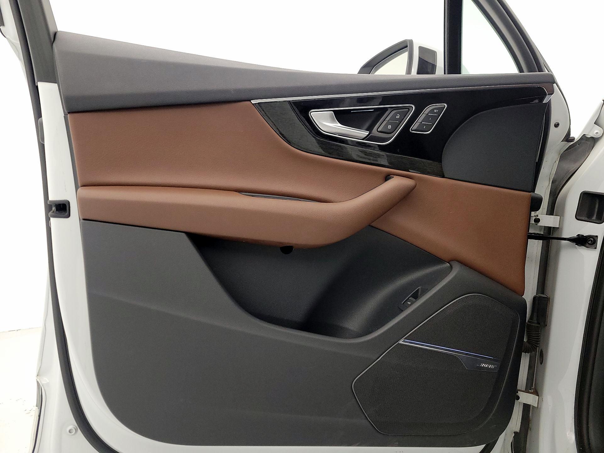 Thumbnail: 2019 Audi Q7 - 12