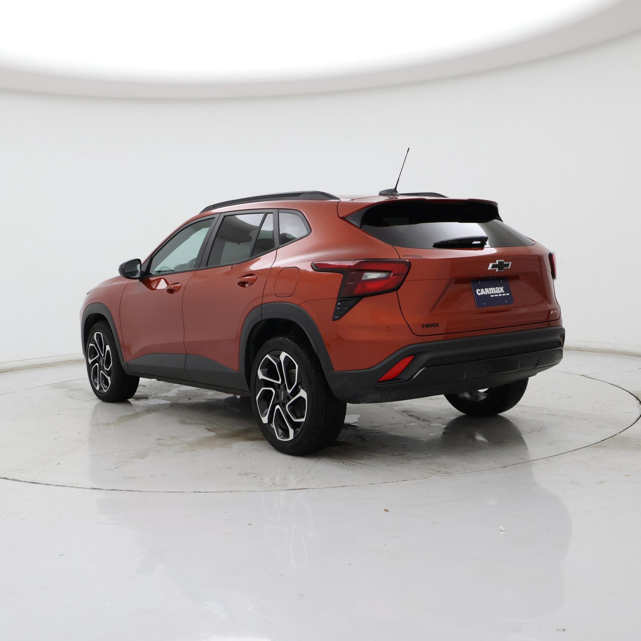 Thumbnail: 2024 Chevrolet Trax - 2