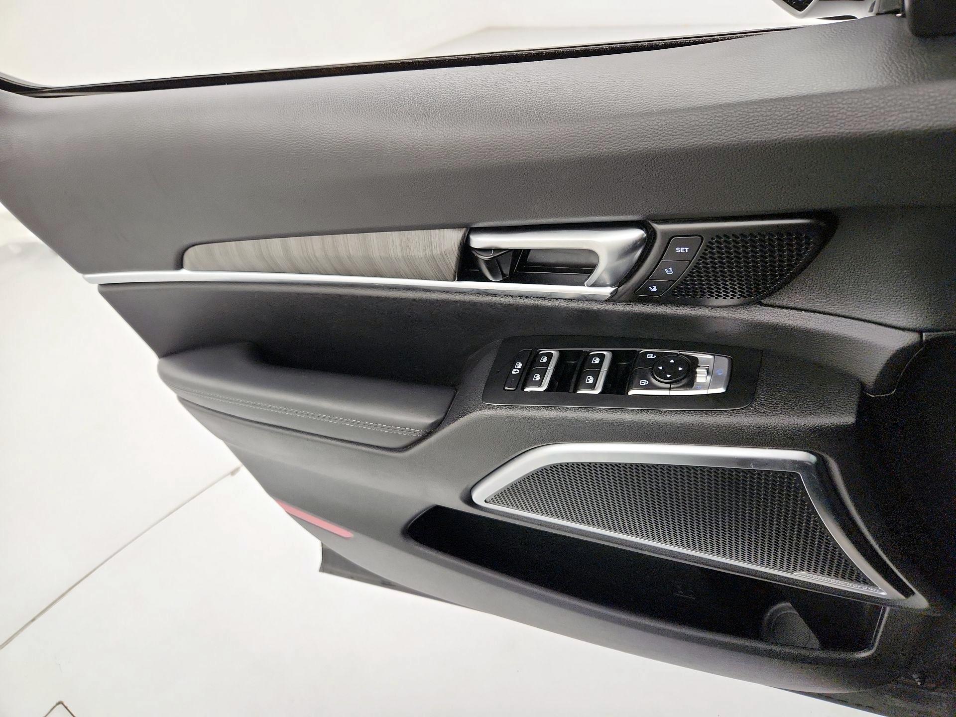 Thumbnail: 2024 Kia Telluride - 12