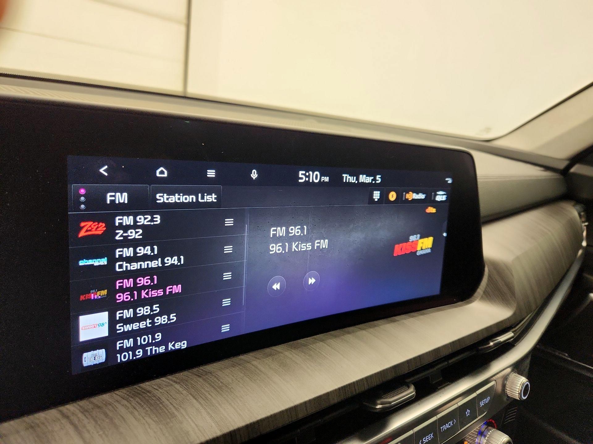 Thumbnail: 2024 Kia Telluride - 16