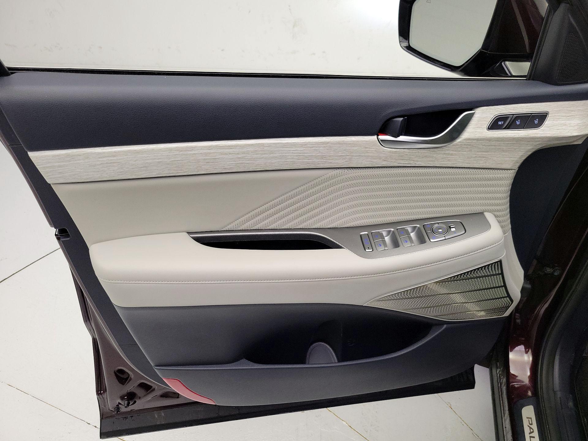 Thumbnail: 2024 Hyundai Palisade - 12