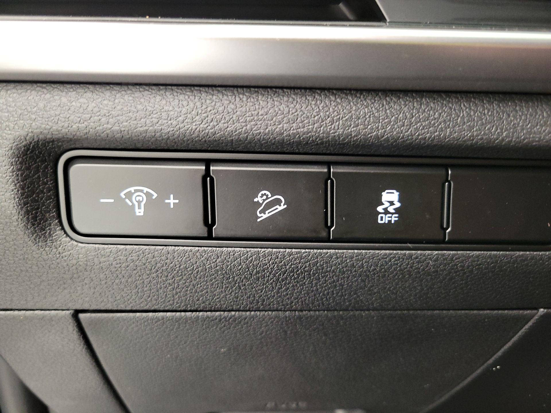 Thumbnail: 2024 Kia Telluride - 13