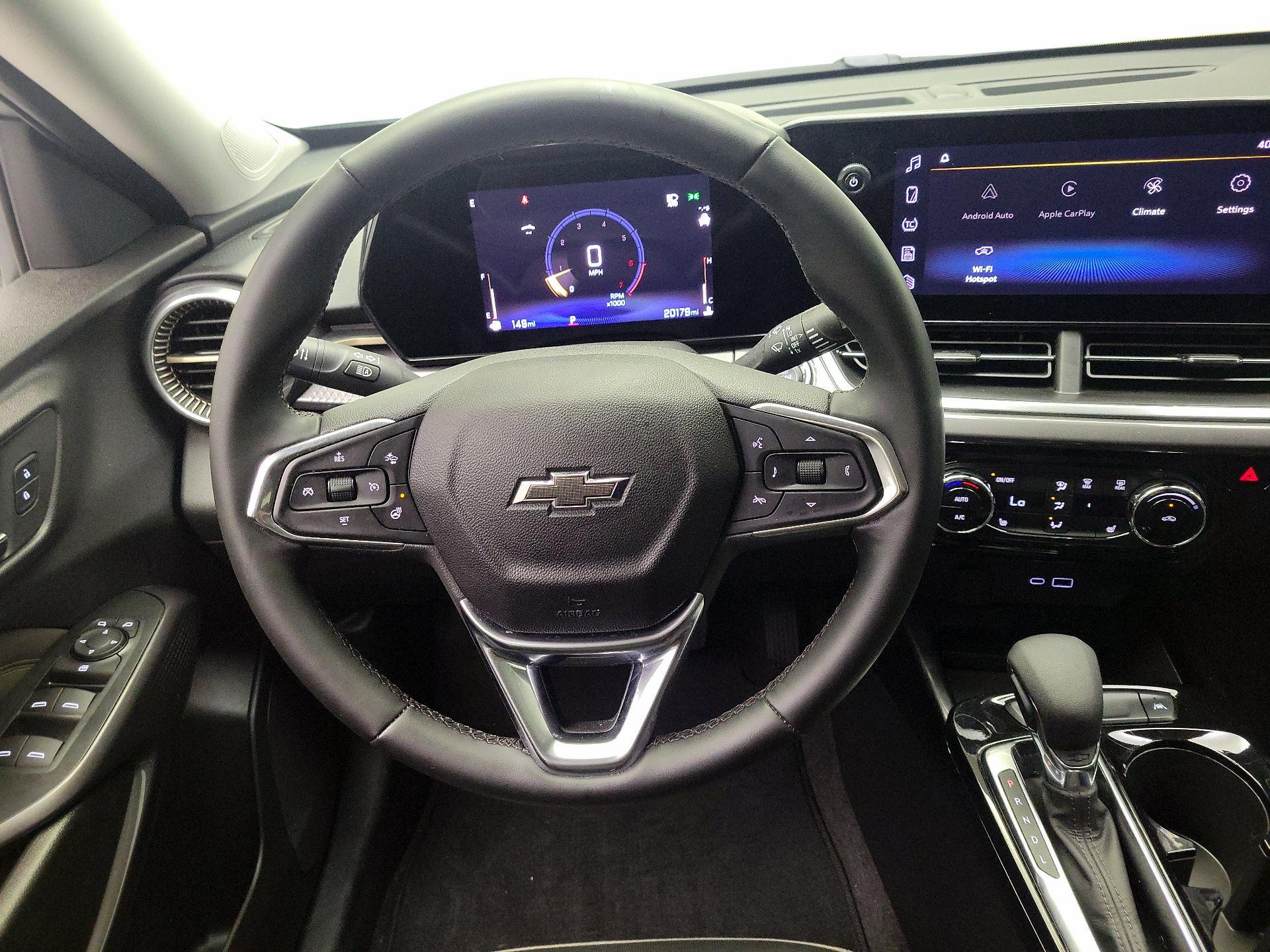 Thumbnail: 2024 Chevrolet Trax - 10