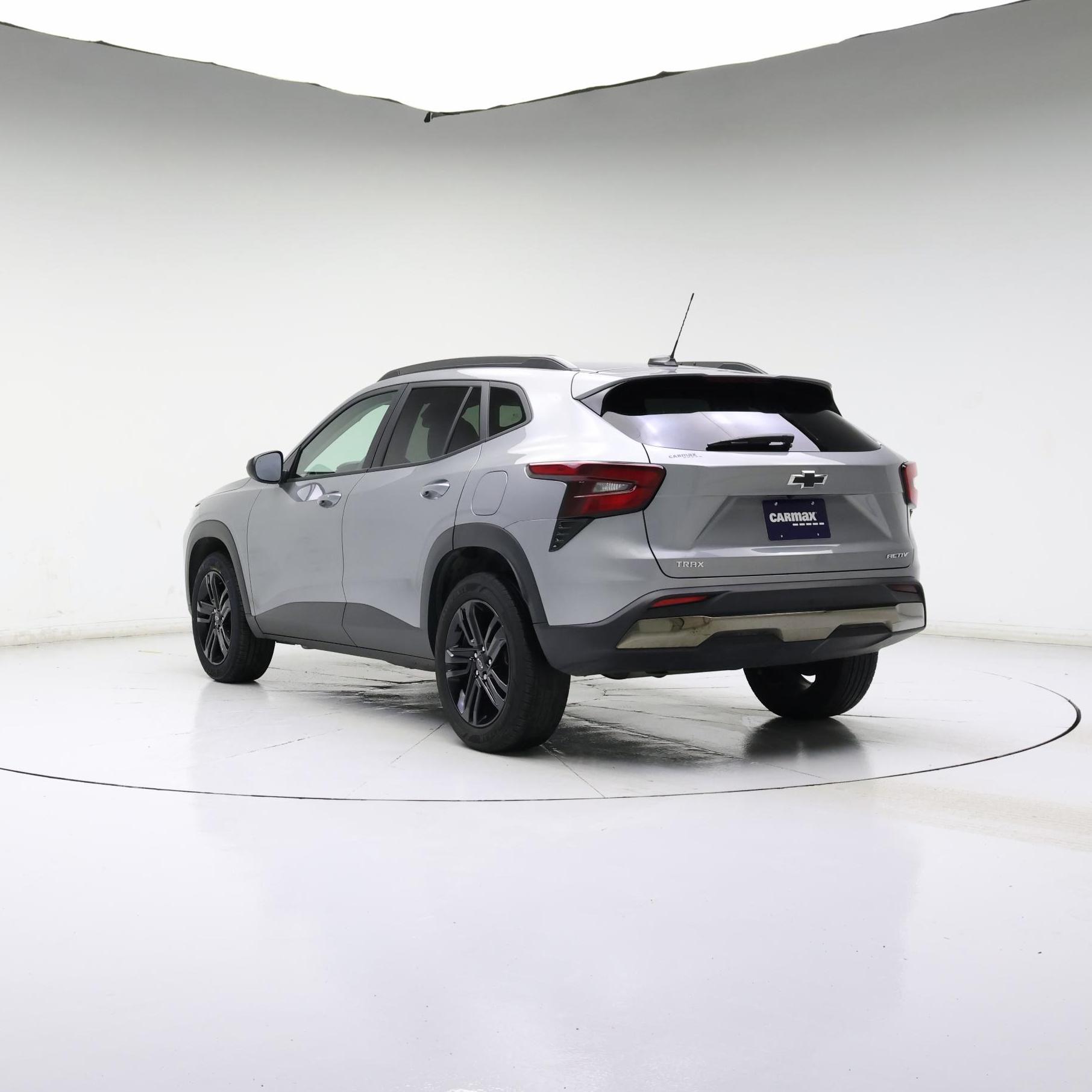 Thumbnail: 2024 Chevrolet Trax - 2