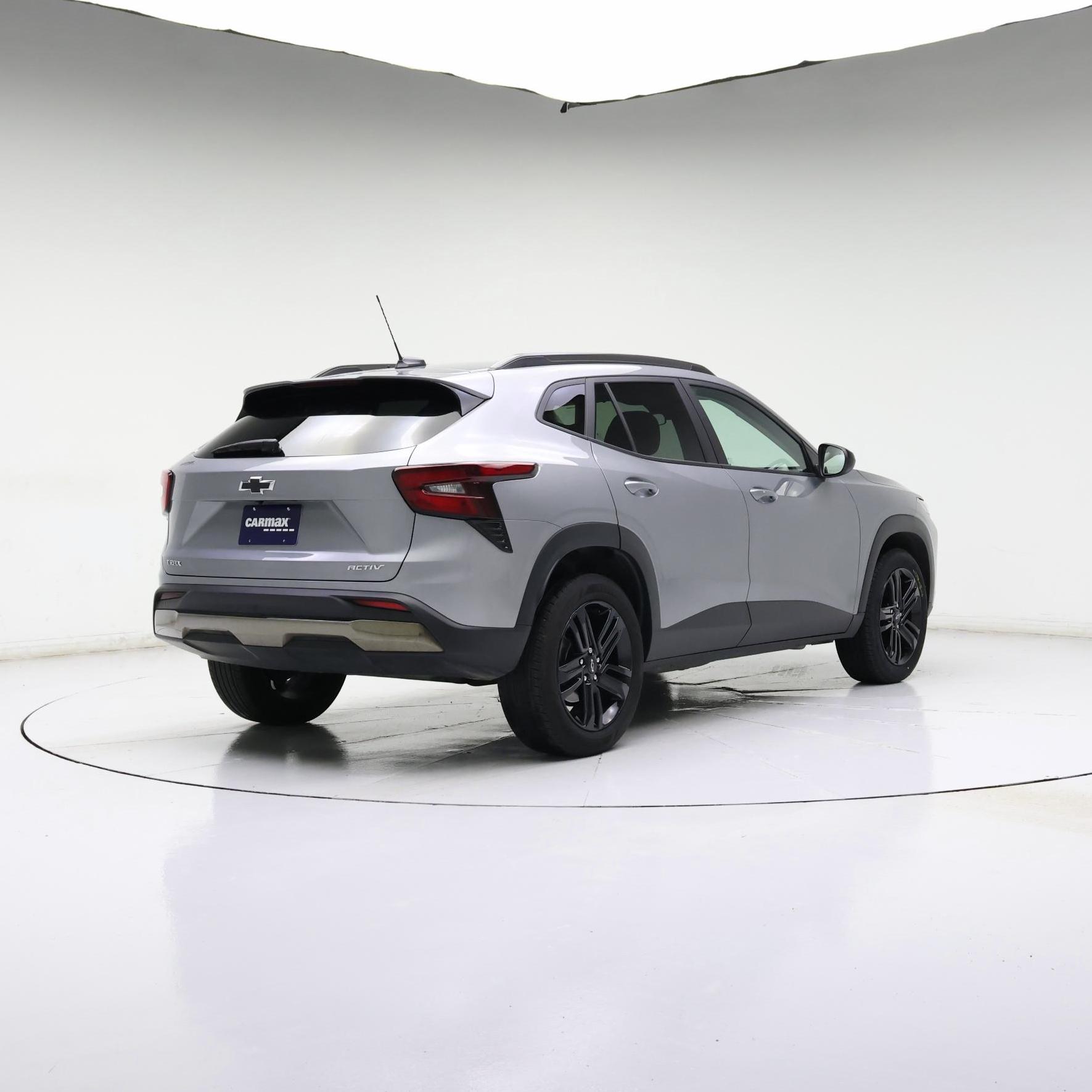 Thumbnail: 2024 Chevrolet Trax - 8