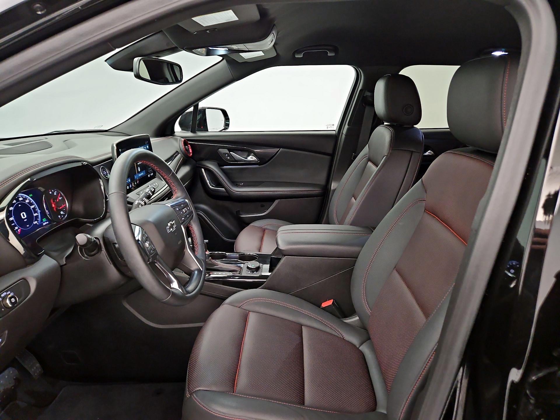 Thumbnail: 2025 Chevrolet Blazer - 11