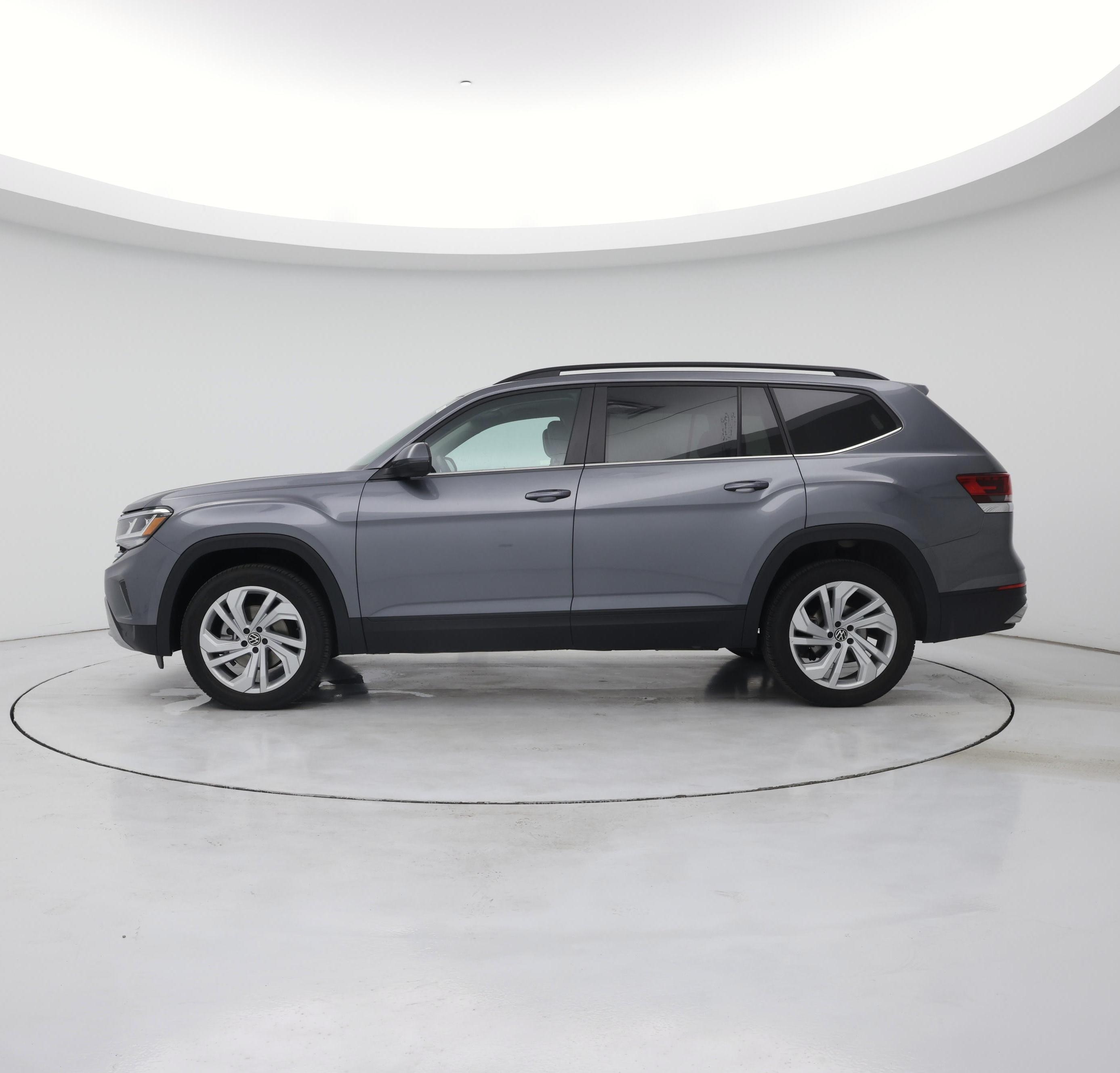 Thumbnail: 2023 Volkswagen Atlas - 3