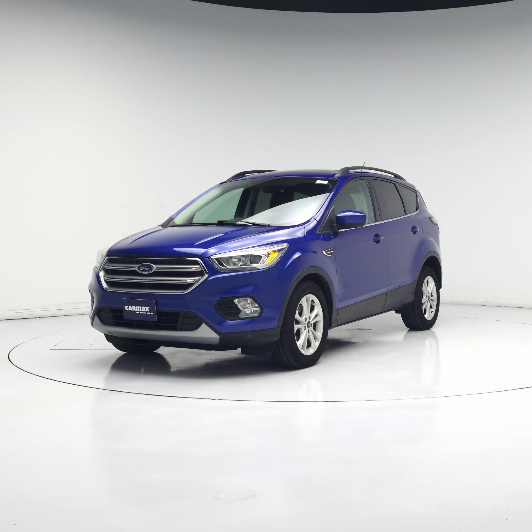 Thumbnail: 2017 Ford Escape - 4