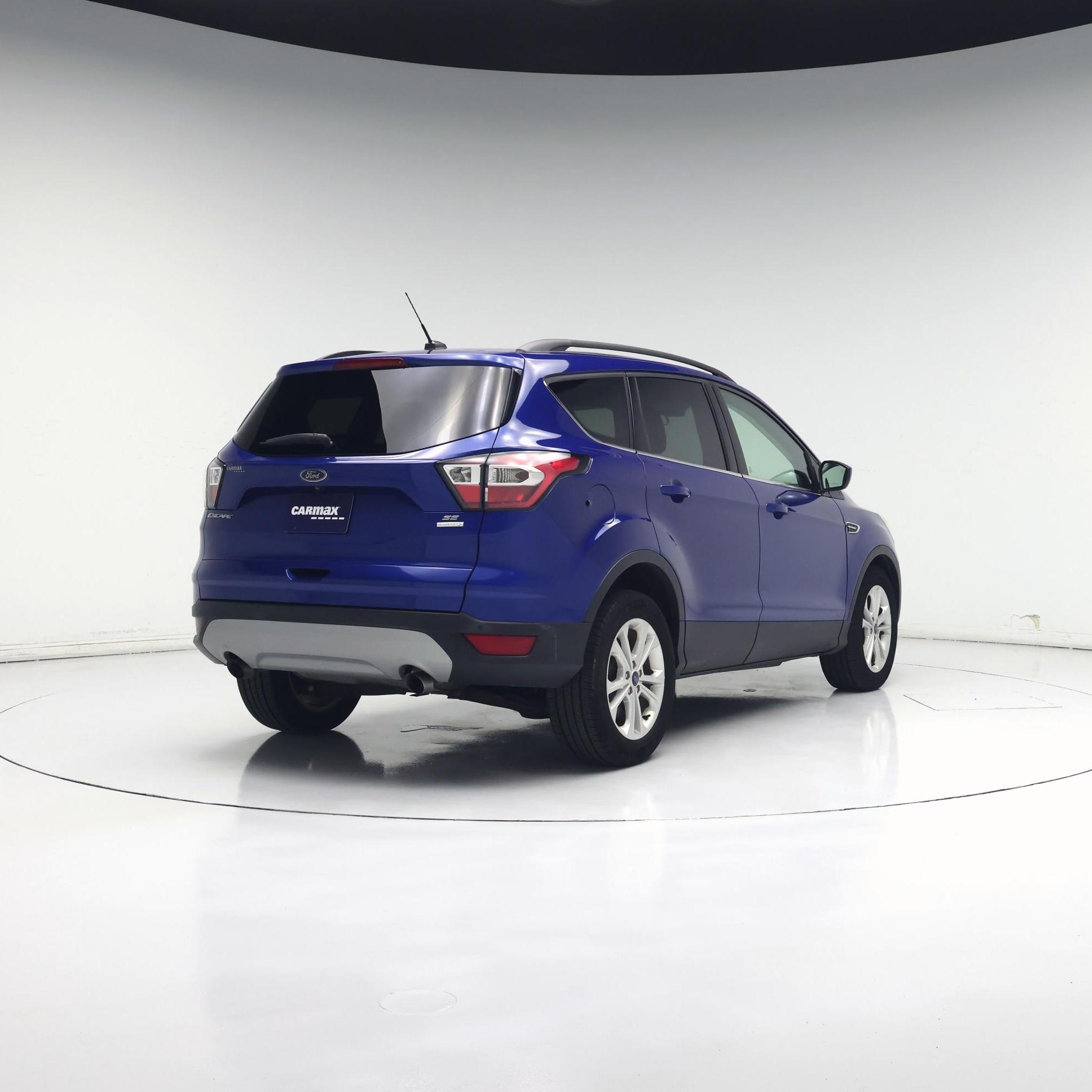 Thumbnail: 2017 Ford Escape - 8