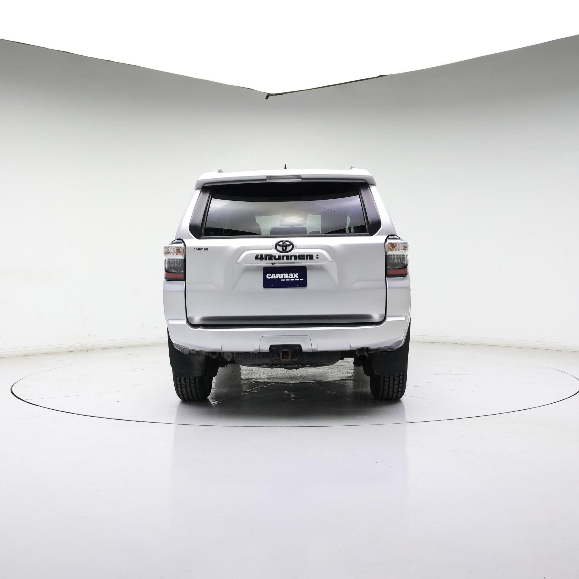 Thumbnail: 2020 Toyota 4Runner - 6