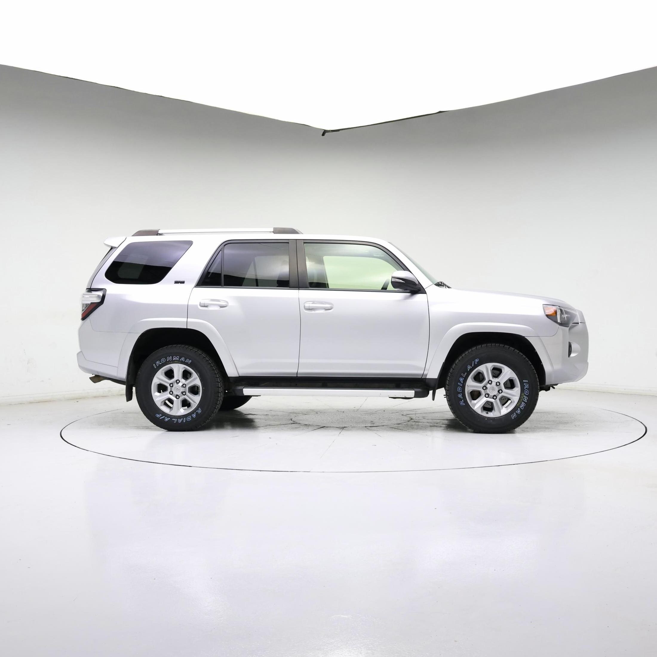 Thumbnail: 2020 Toyota 4Runner - 7