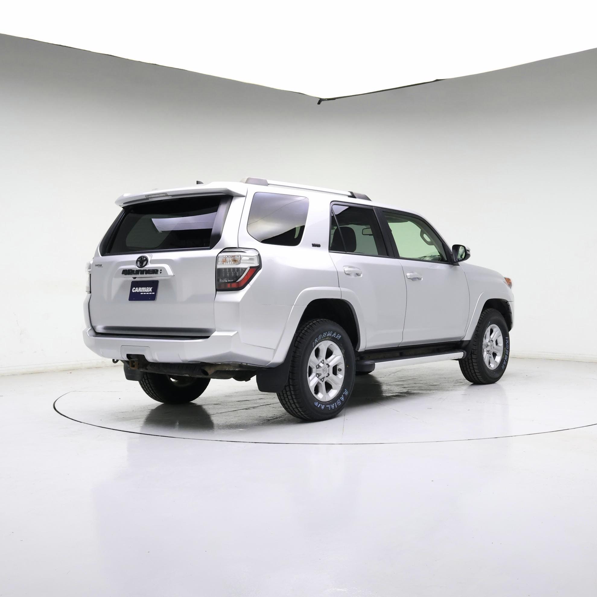 Thumbnail: 2020 Toyota 4Runner - 8